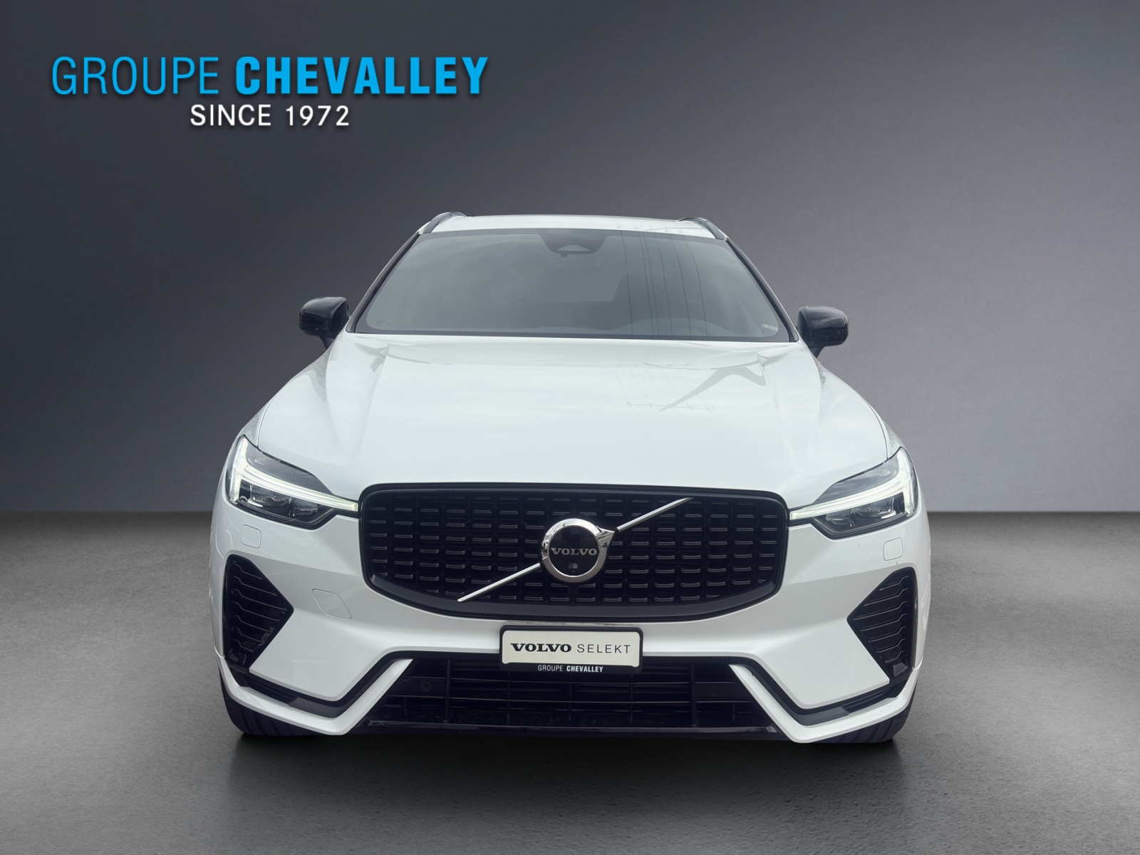 VOLVO XC60 T6 eAWD R-Design Geartronic-showroom-element-1