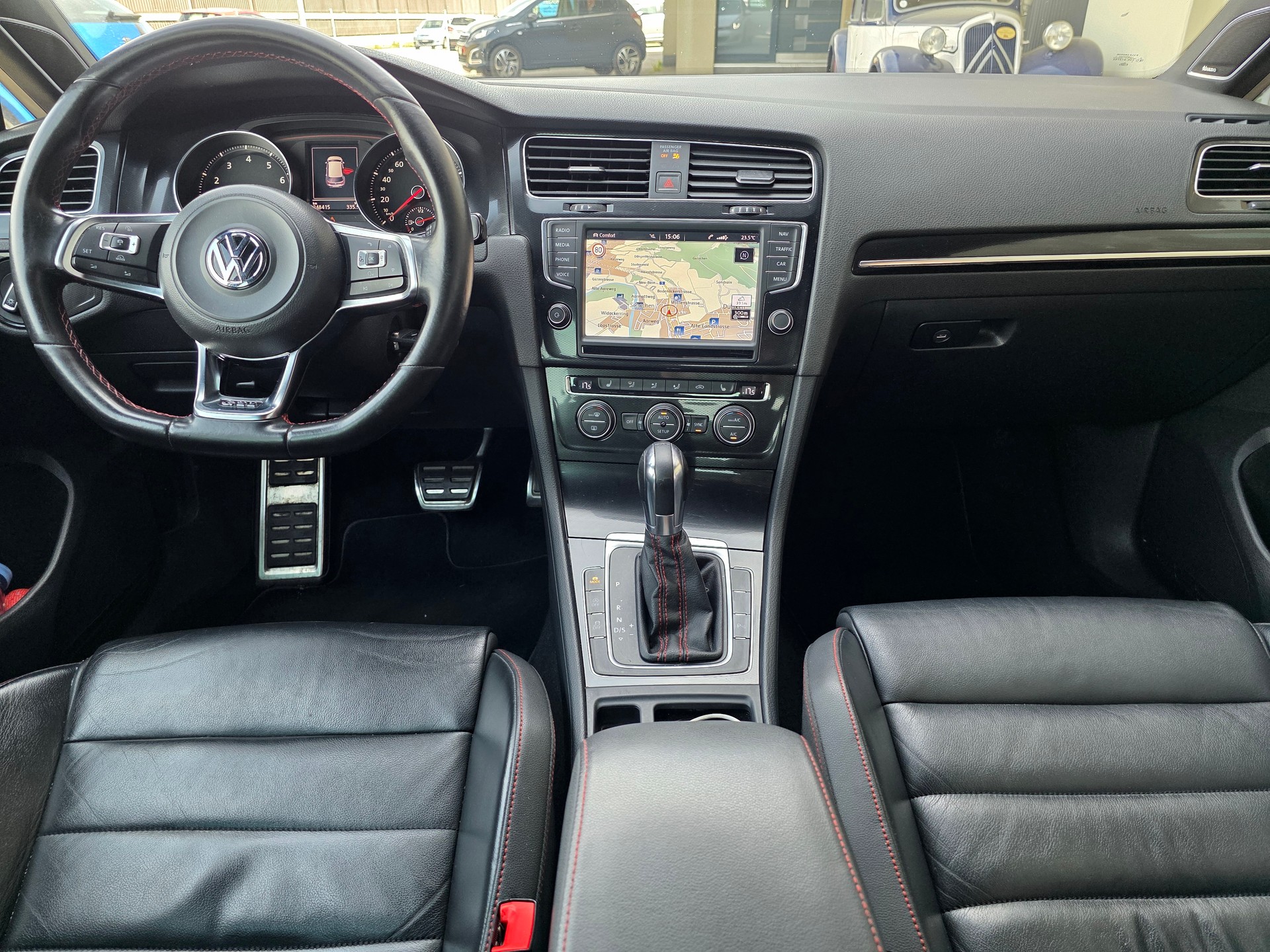 VW Golf 2.0 TSI GTI Performance DSG-image-8