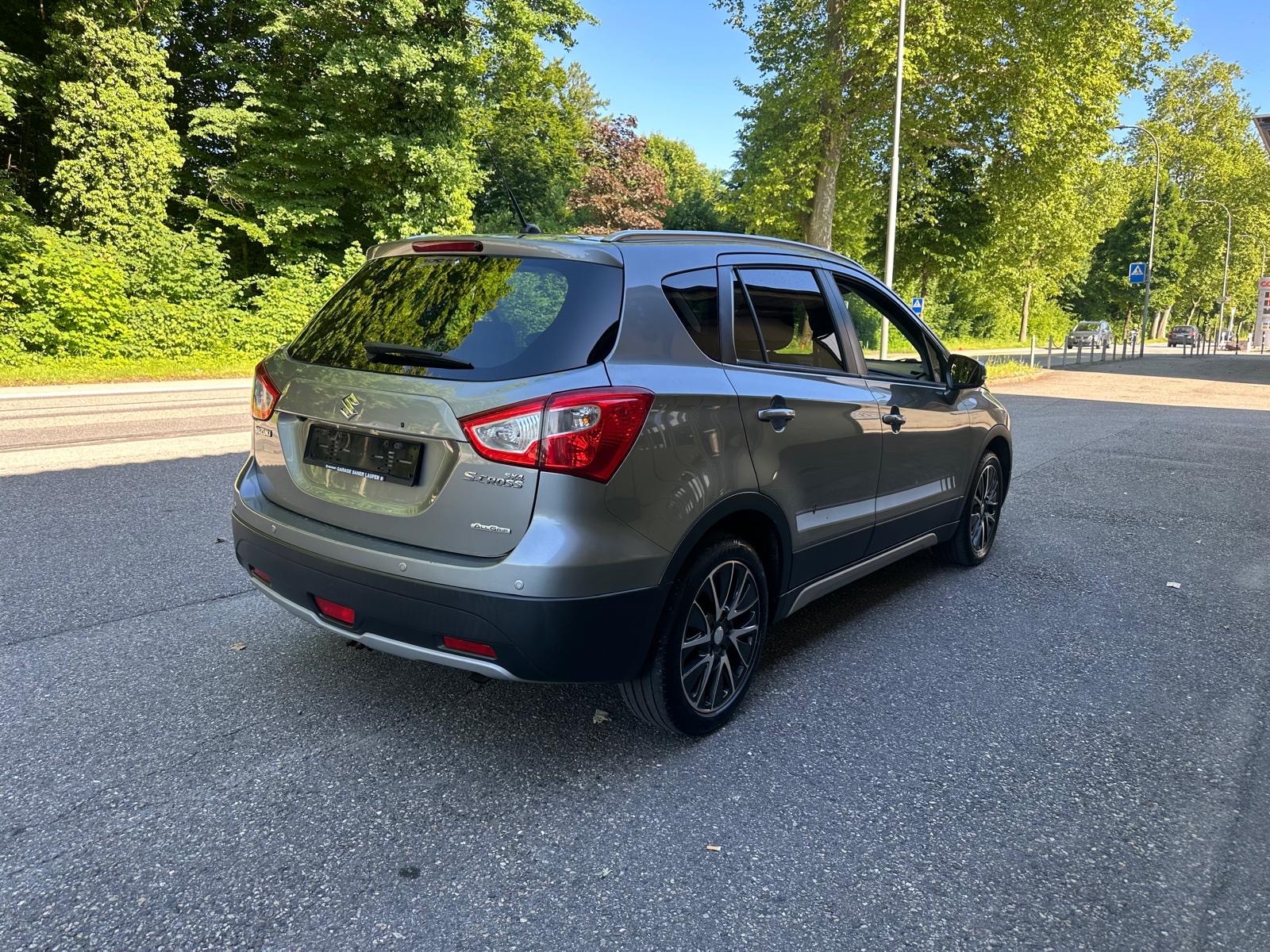 SUZUKI SX4 S-Cross 1.6 16V Sergio Cellano Top 4WD CVT7-showroom-element-3