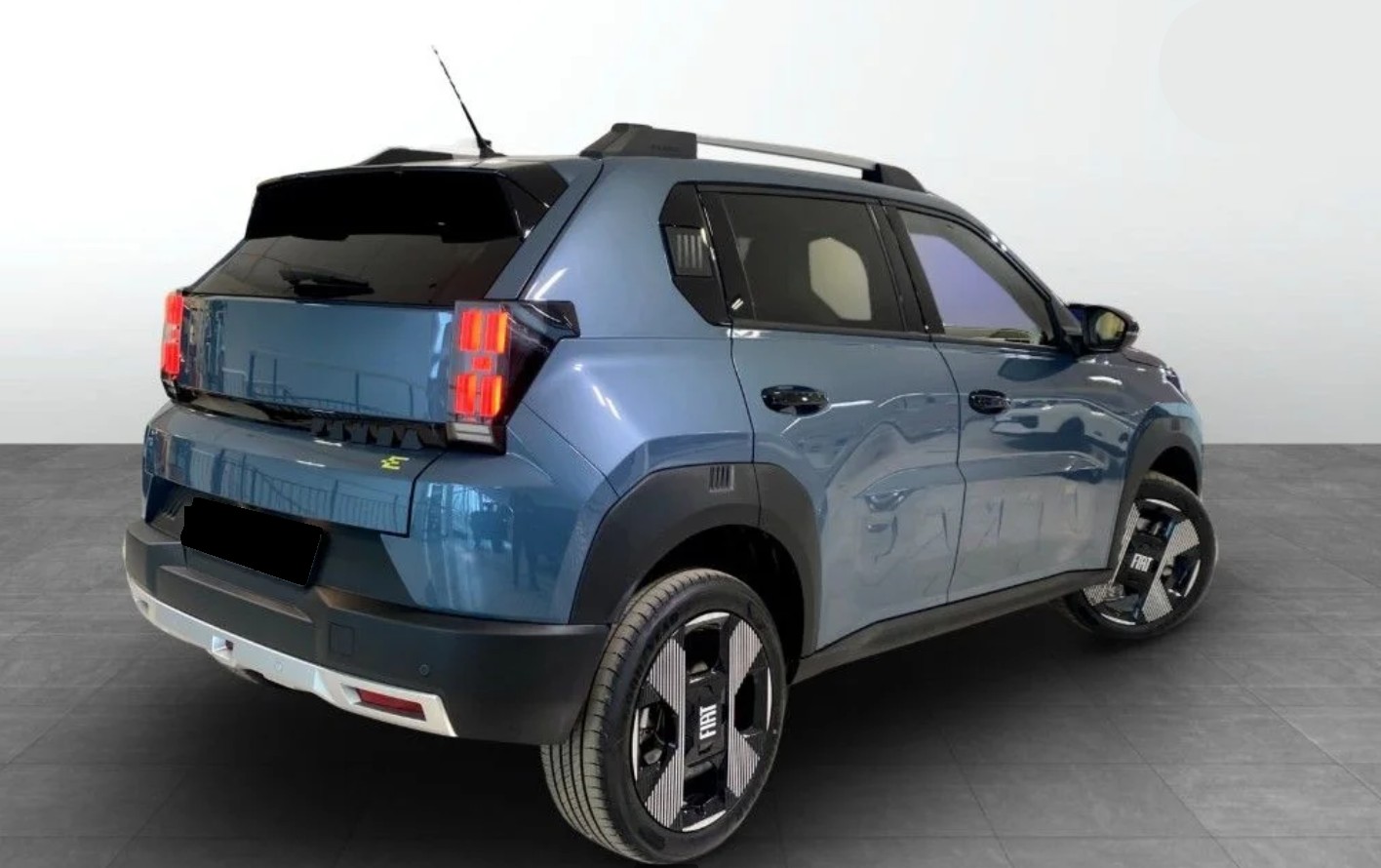 FIAT Grande Panda Elektro La Prima-showroom-element-1