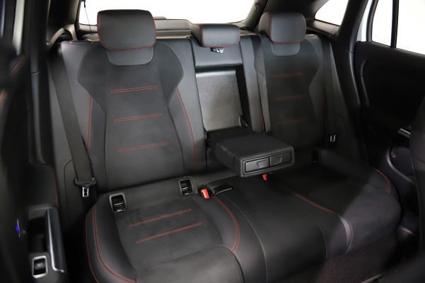 Image MERCEDES-BENZ EQA-250 EQA 250 AMG Line AMG Line