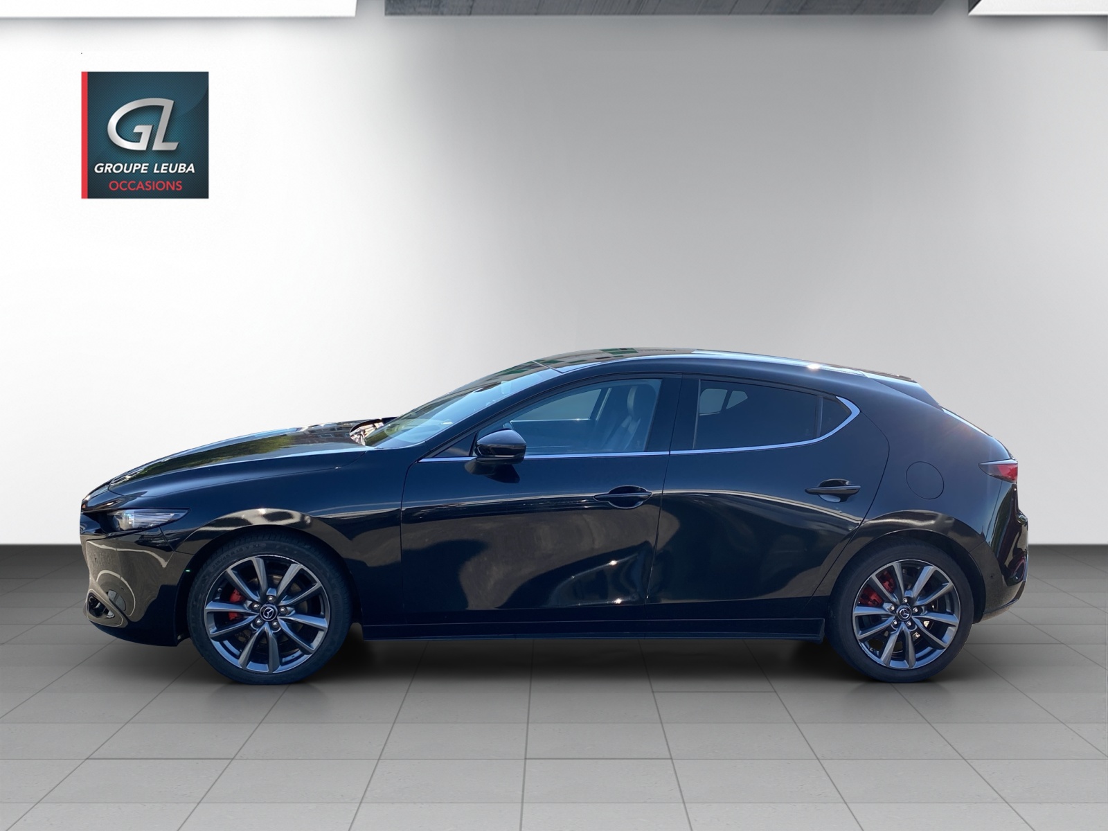 MAZDA 3 HB X 186 Revolution AWD-showroom-element-2