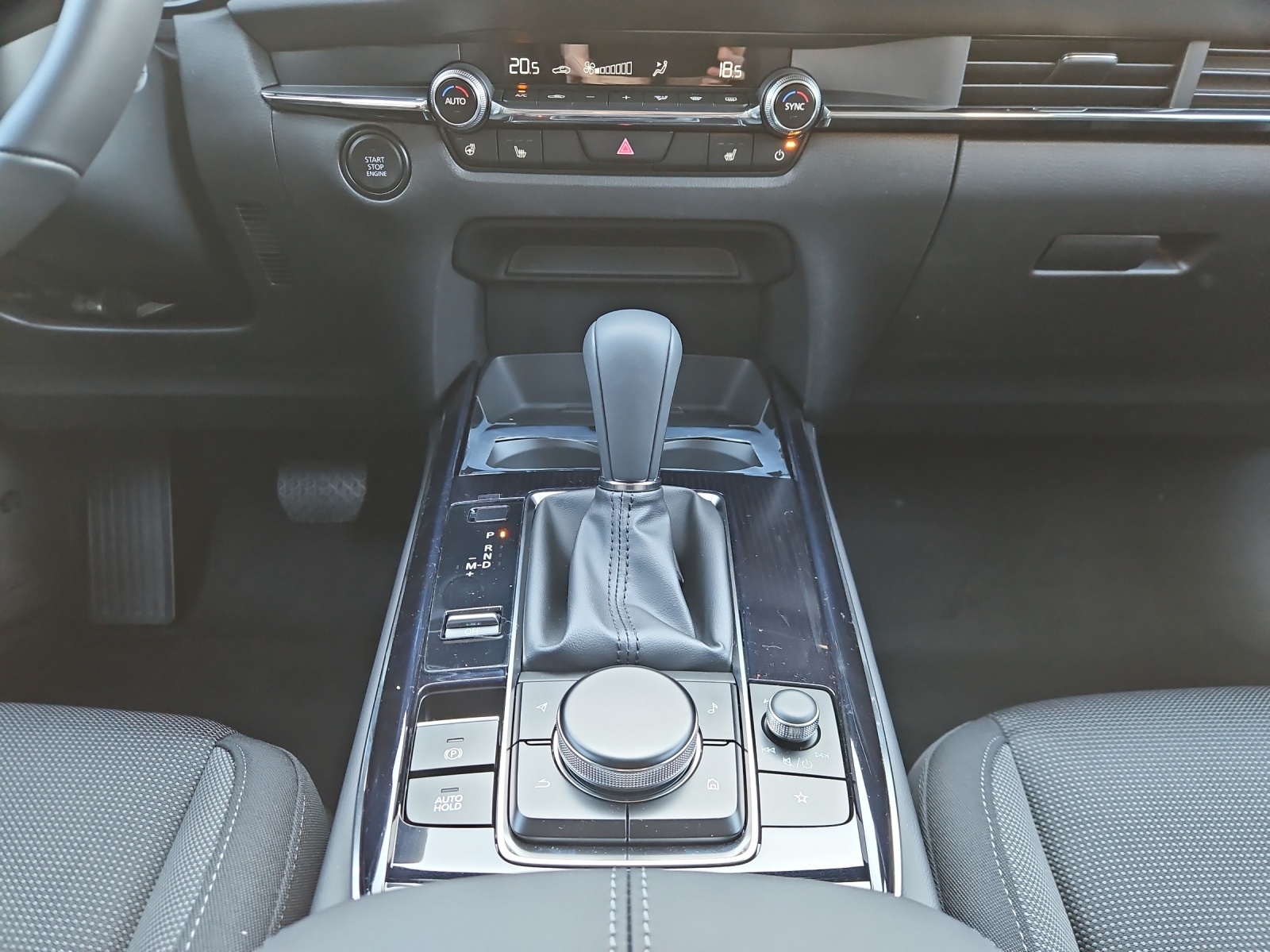 Image MAZDA CX-30 CX-30 SKYACTIV-X 186 M Hybrid Centre Line AWD AT