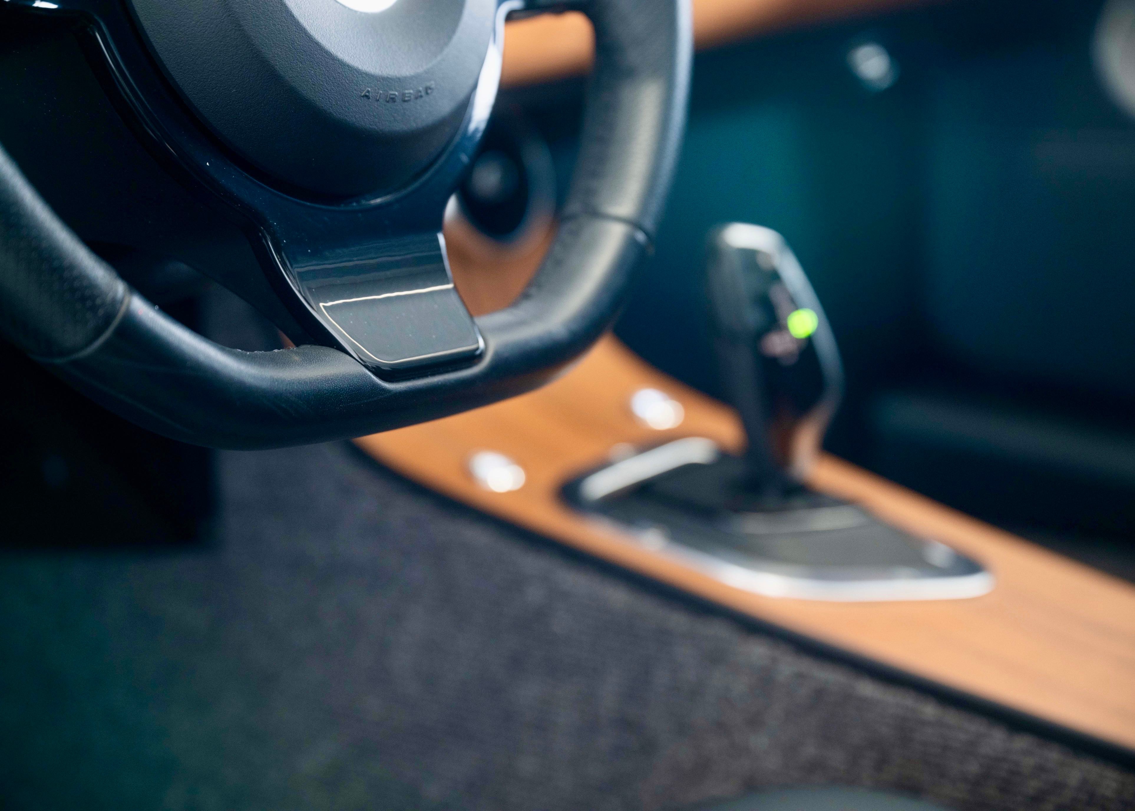 Image MORGAN PLUS-SIX Plus Six 3.0T Bespoke (Swiss Exécutive car, low mileage)