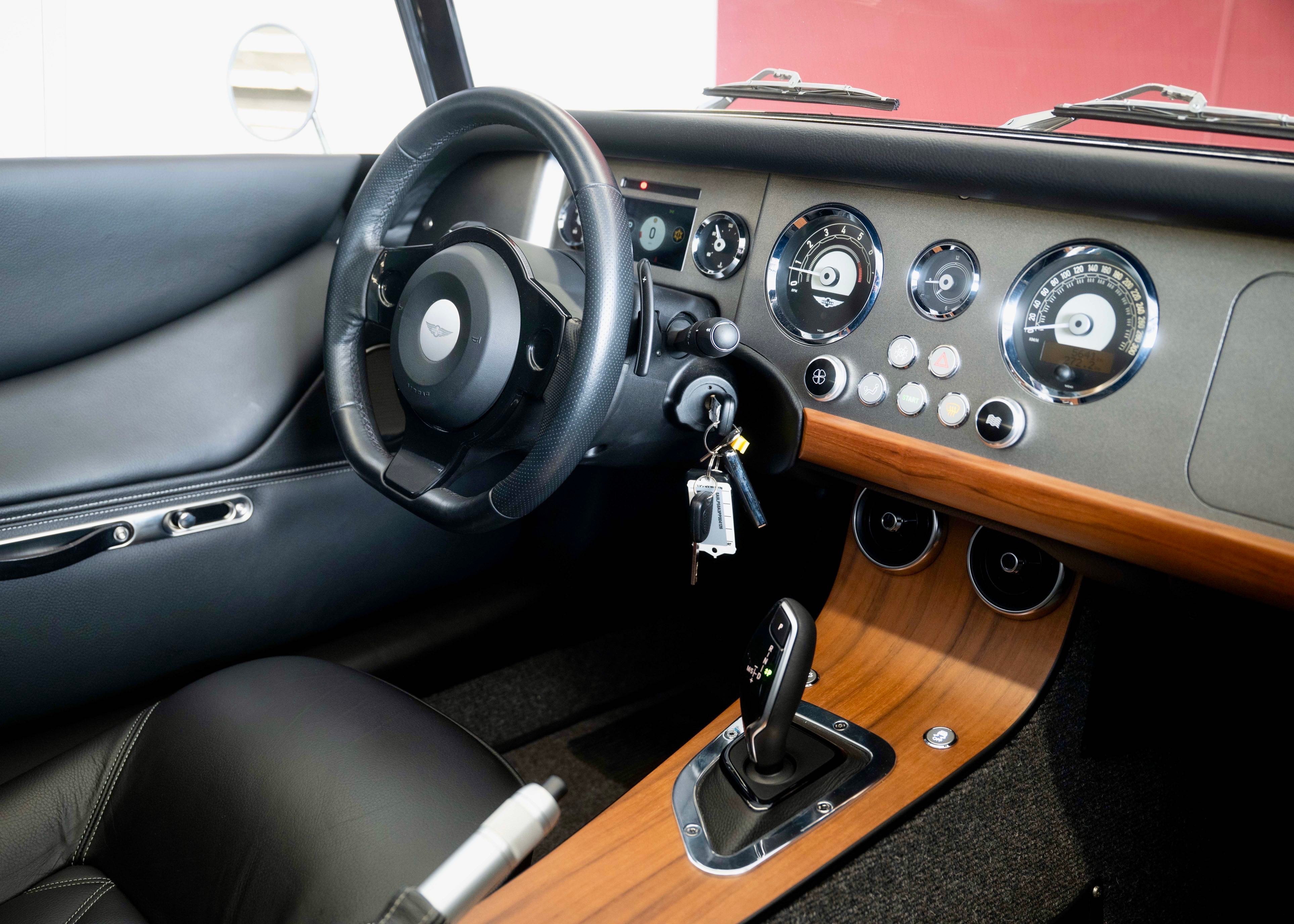 Image MORGAN PLUS-SIX Plus Six 3.0T Bespoke (Swiss Exécutive car, low mileage)