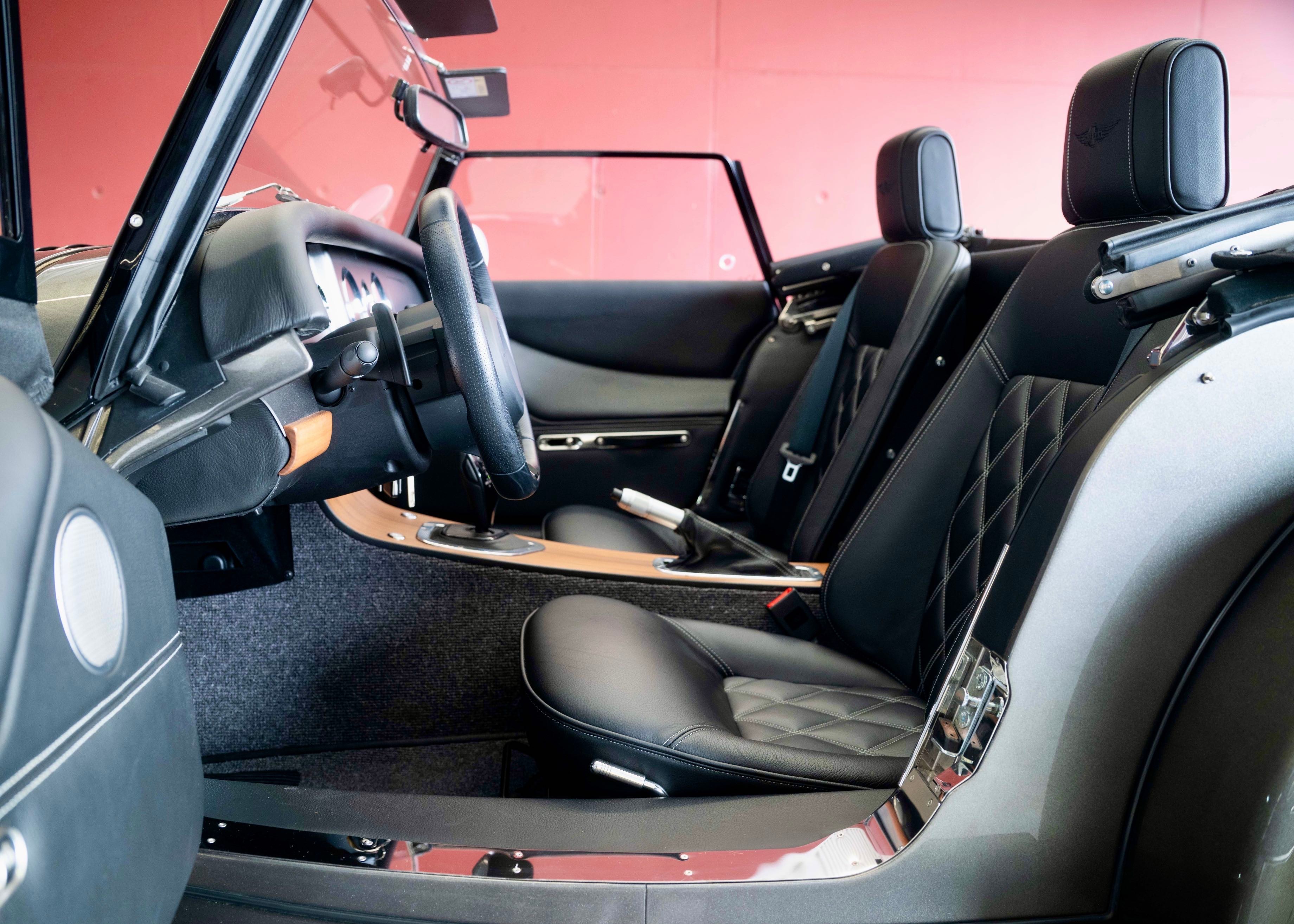 Image MORGAN PLUS-SIX Plus Six 3.0T Bespoke (Swiss Exécutive car, low mileage)