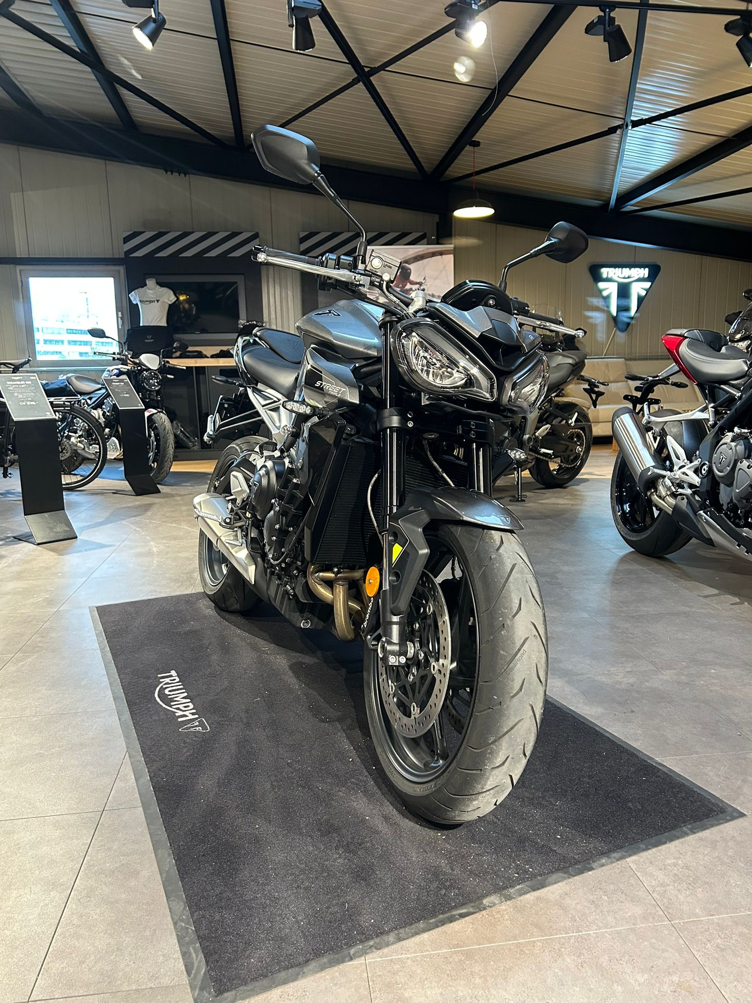 TRIUMPH Street Triple R 765 Kaufen