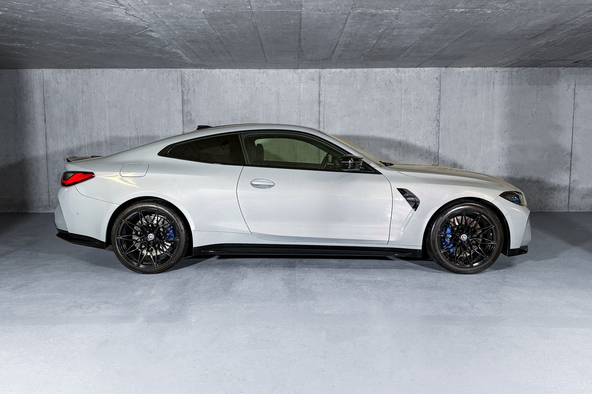 BMW M4 Coupé Competition-showroom-element-2