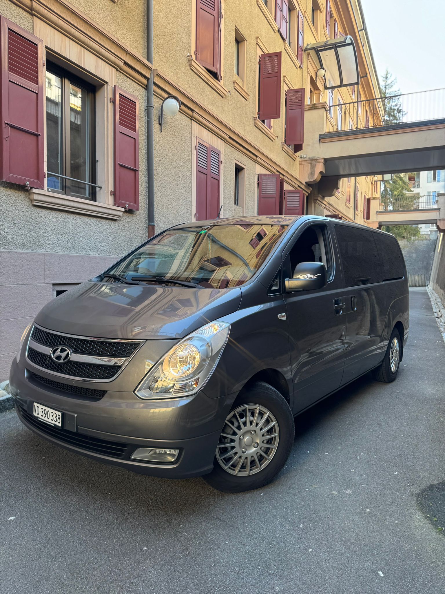 HYUNDAI H-1 People 2.5 CRDi HP