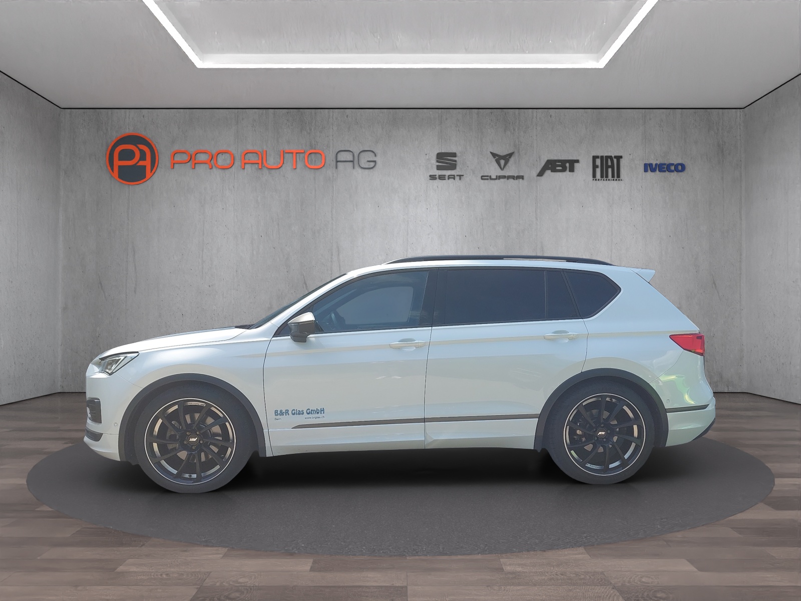 SEAT Tarraco 2.0TSI Hola FR 4Drive DSG-showroom-element-1