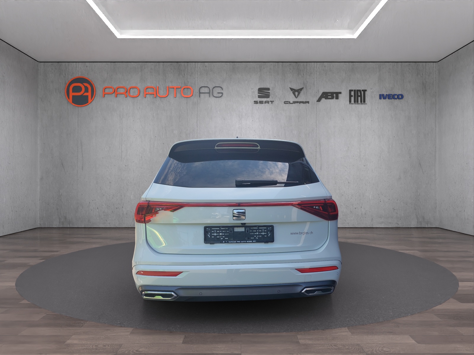 SEAT Tarraco 2.0TSI Hola FR 4Drive DSG-showroom-element-3