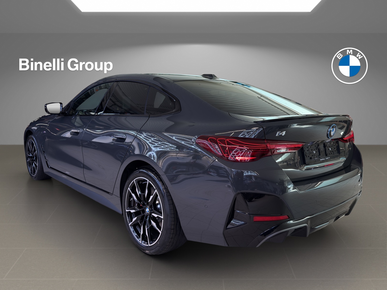 BMW i4 M60 M Sport Pro-showroom-element-3