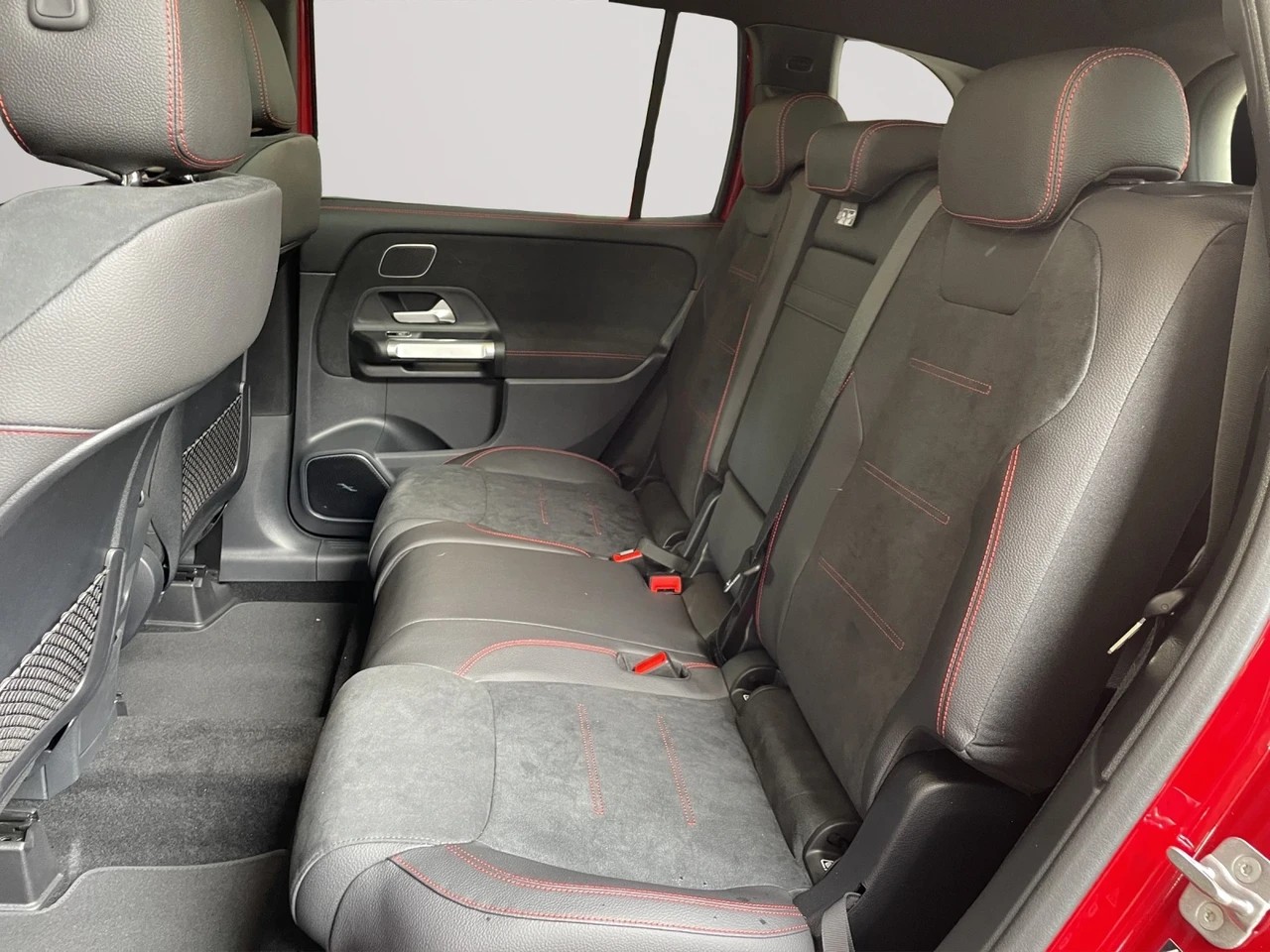 Image MERCEDES-BENZ GLB-250 GLB 250 4Matic 8G-Tronic