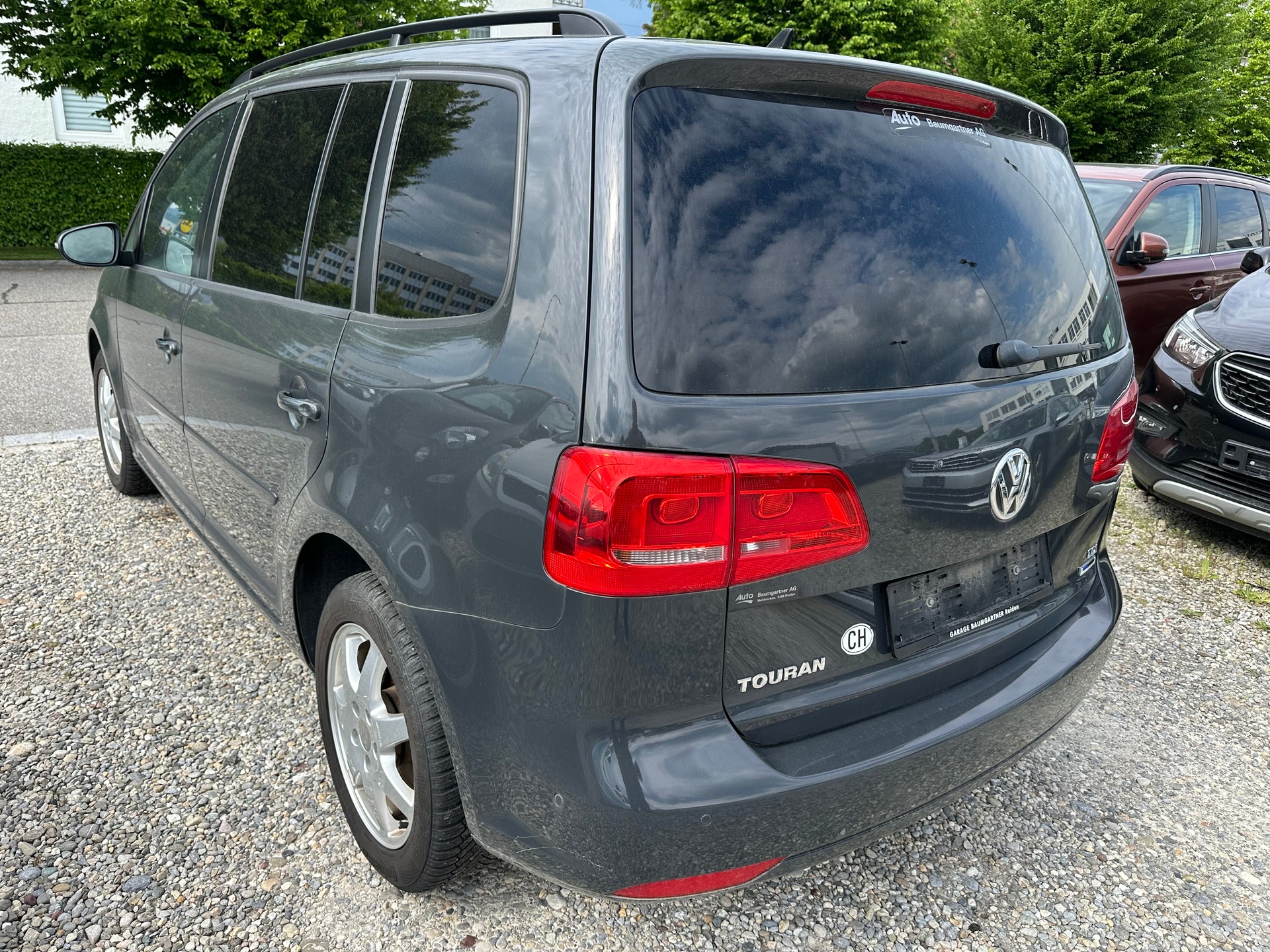 VW Touran 1.6 TDI BMT Comfortline DSG-image-2