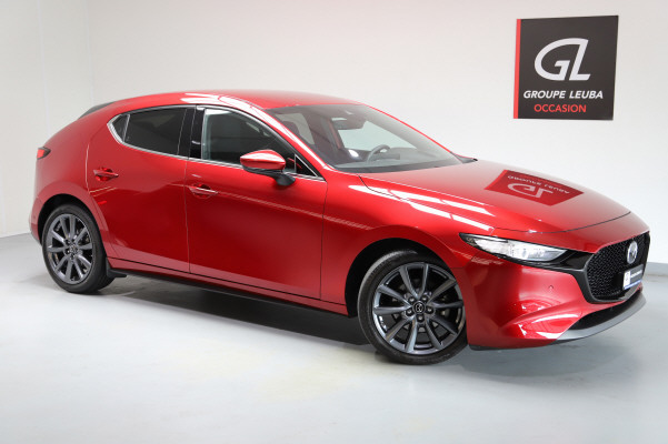 Photo MAZDA 3 3 HB X 180 Revolution