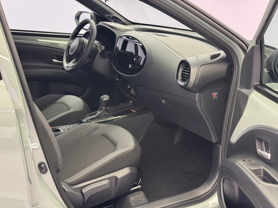 Aygo X Hybrid 1.5 Style