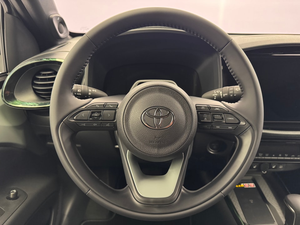 Aygo X Hybrid 1.5 Style