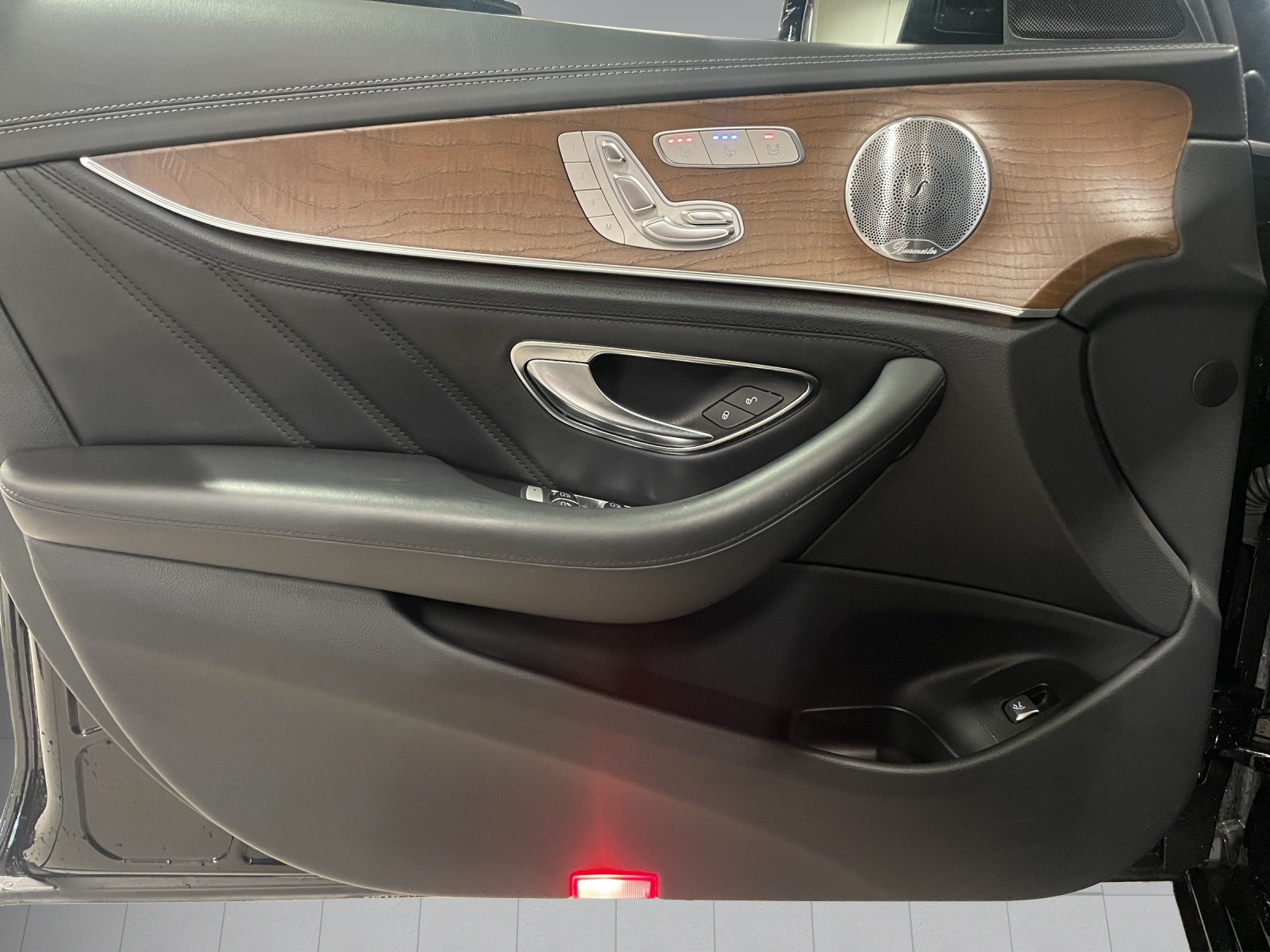 Image MERCEDES-BENZ E-63-AMG E 63 AMG 4 Matic 9G-Tronic