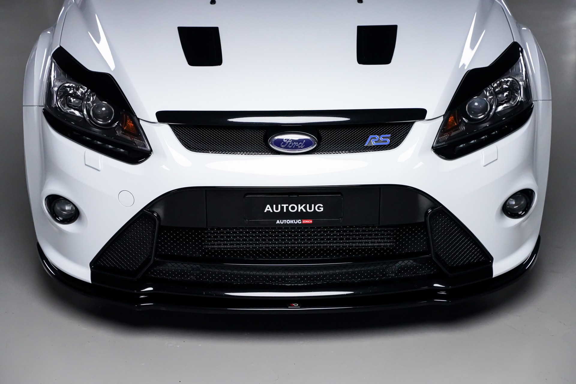 FORD Focus 2.5 Turbo RS-showroom-element-1