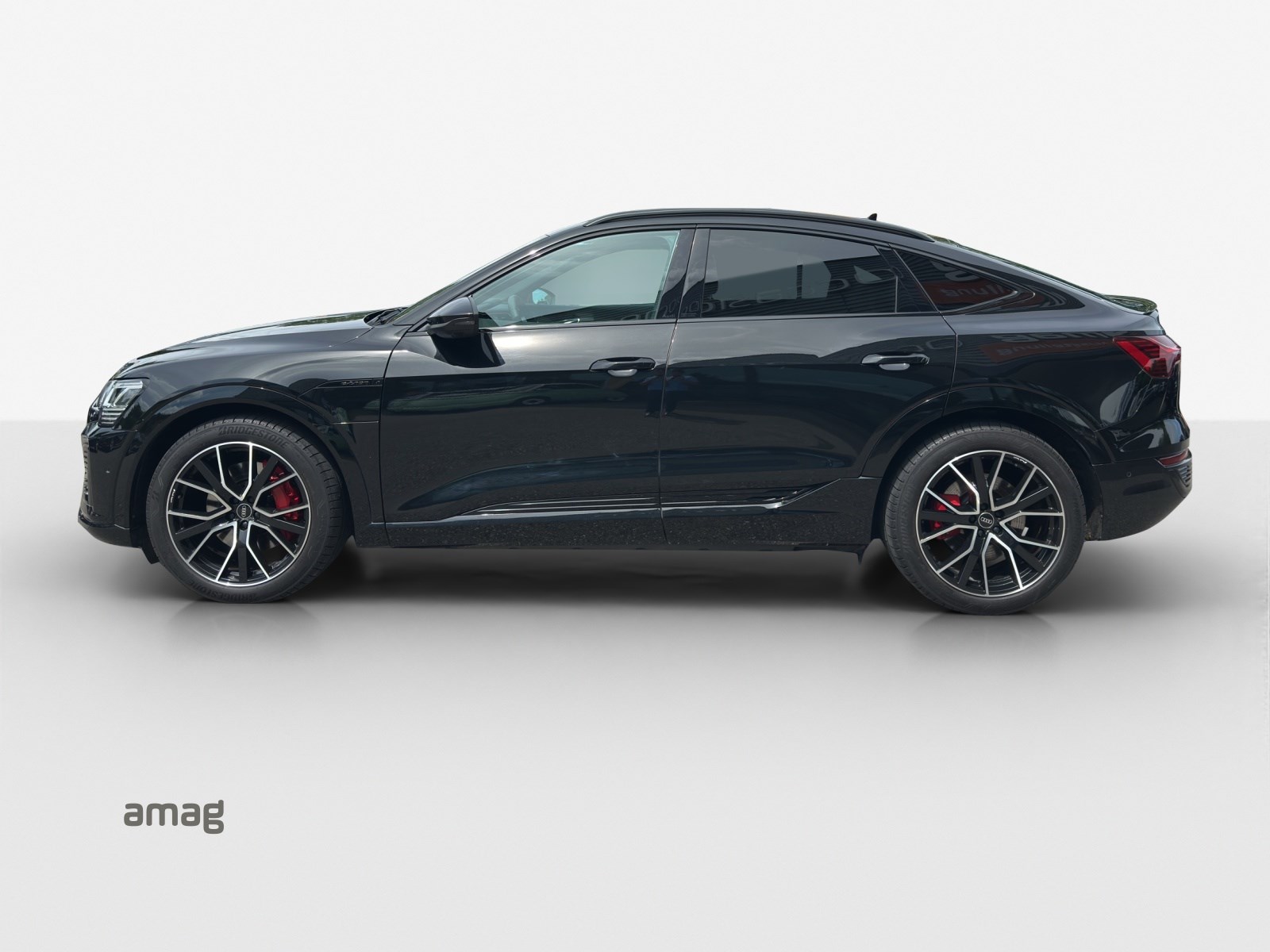 AUDI Q8 Sportback 55 e-tron Black Edition quattro-showroom-element-1