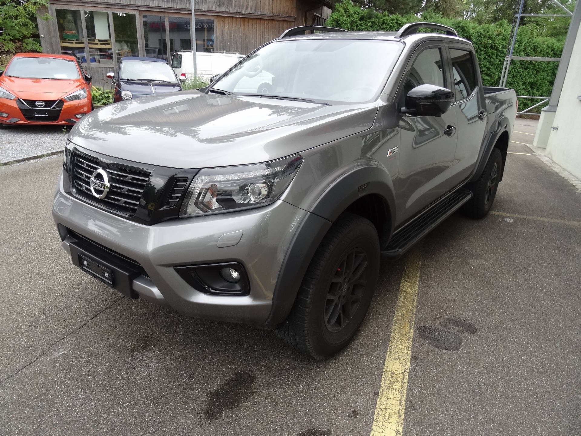 NISSAN Navara 2.3 dCi Double Cab (SUV / Gelndewagen)