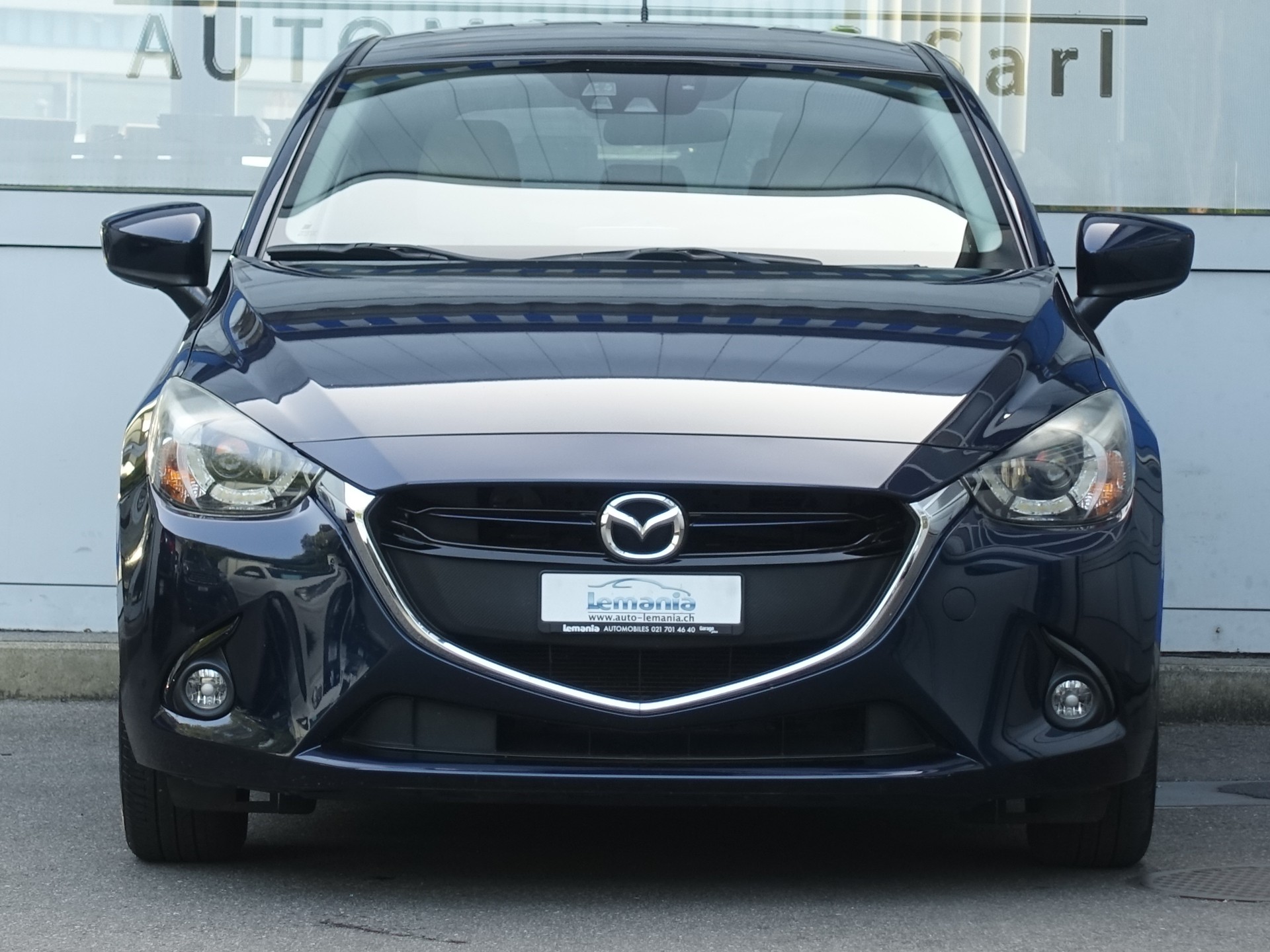 MAZDA 2 1.5i 16V Skyactiv-G Revolution-showroom-element-2