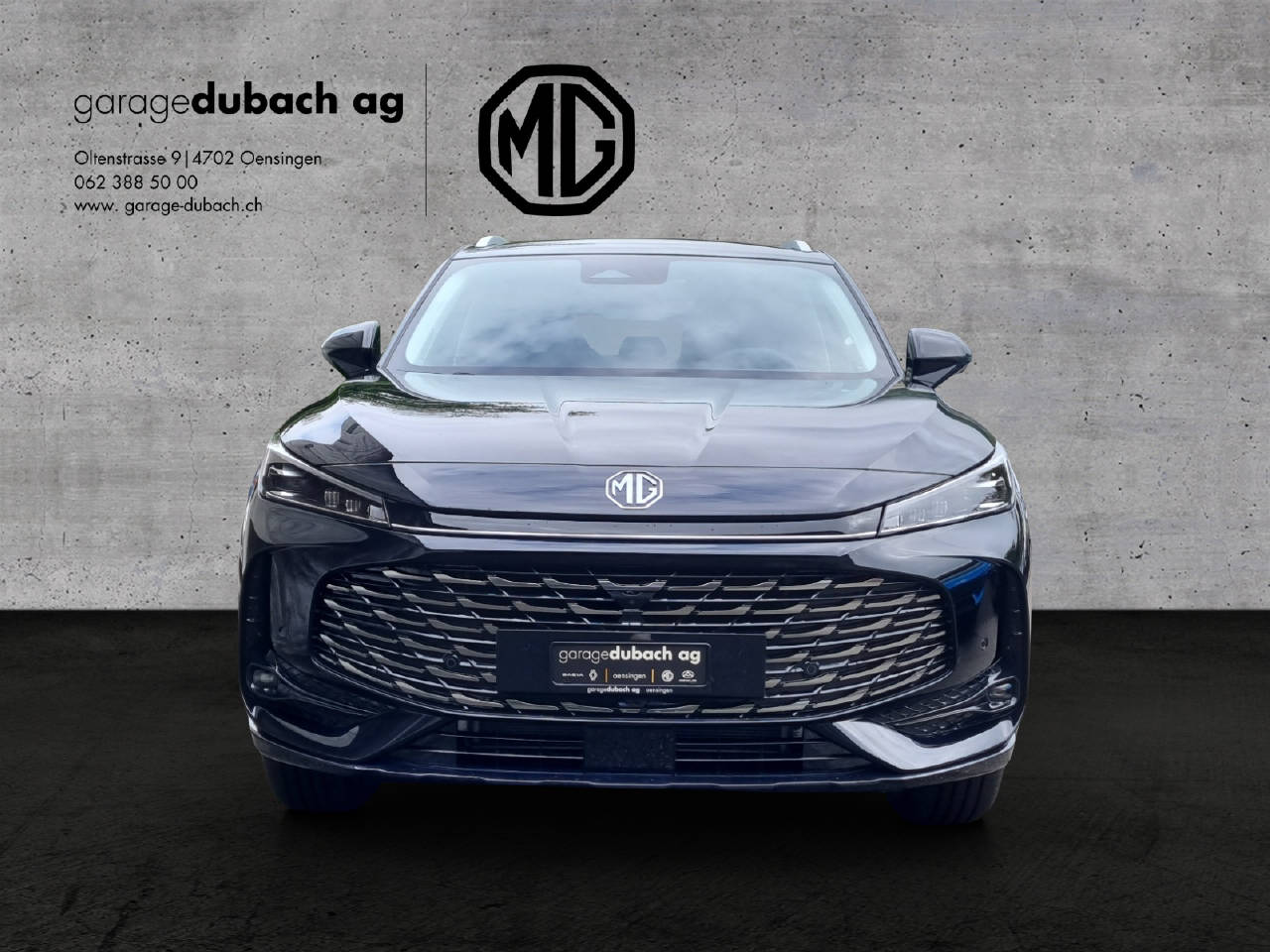 MG HS 1.5 PHEV Luxury-showroom-element-1