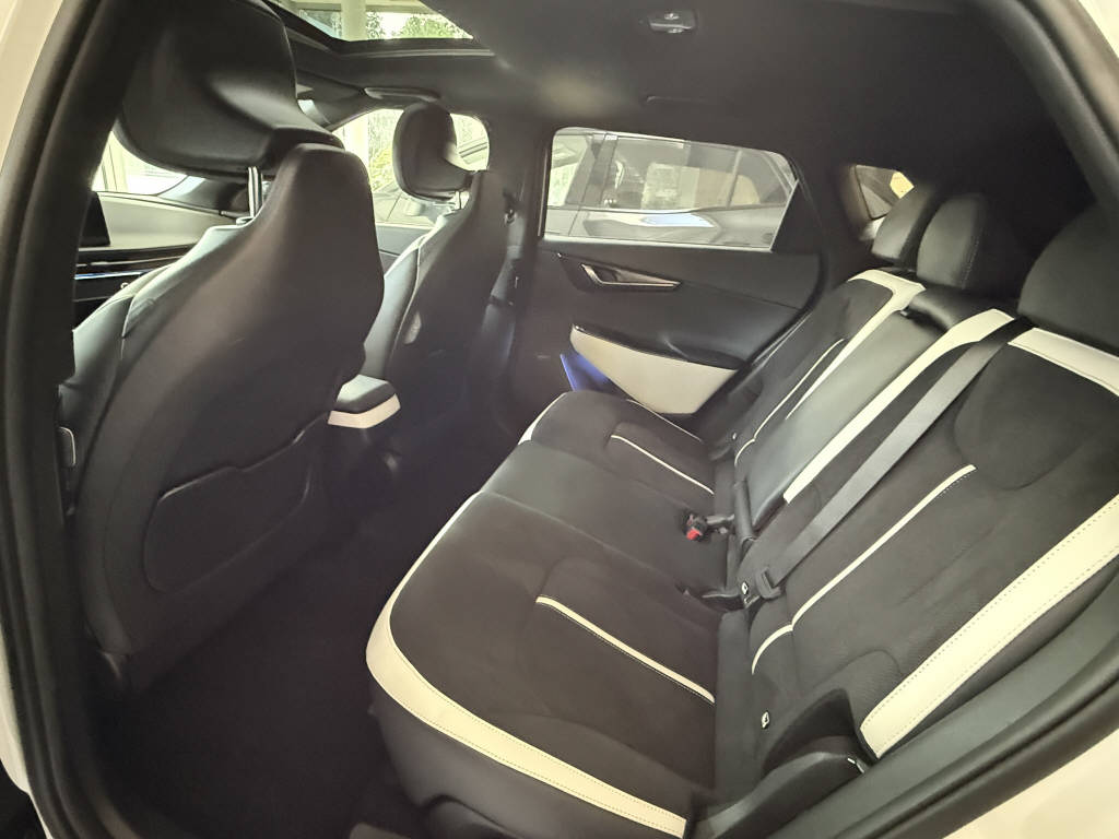 KIA EV6 GT-Line 4X4-image-9
