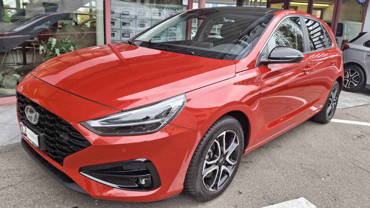 HYUNDAI i30 1.5 T-GDi Vertex (Limousine)