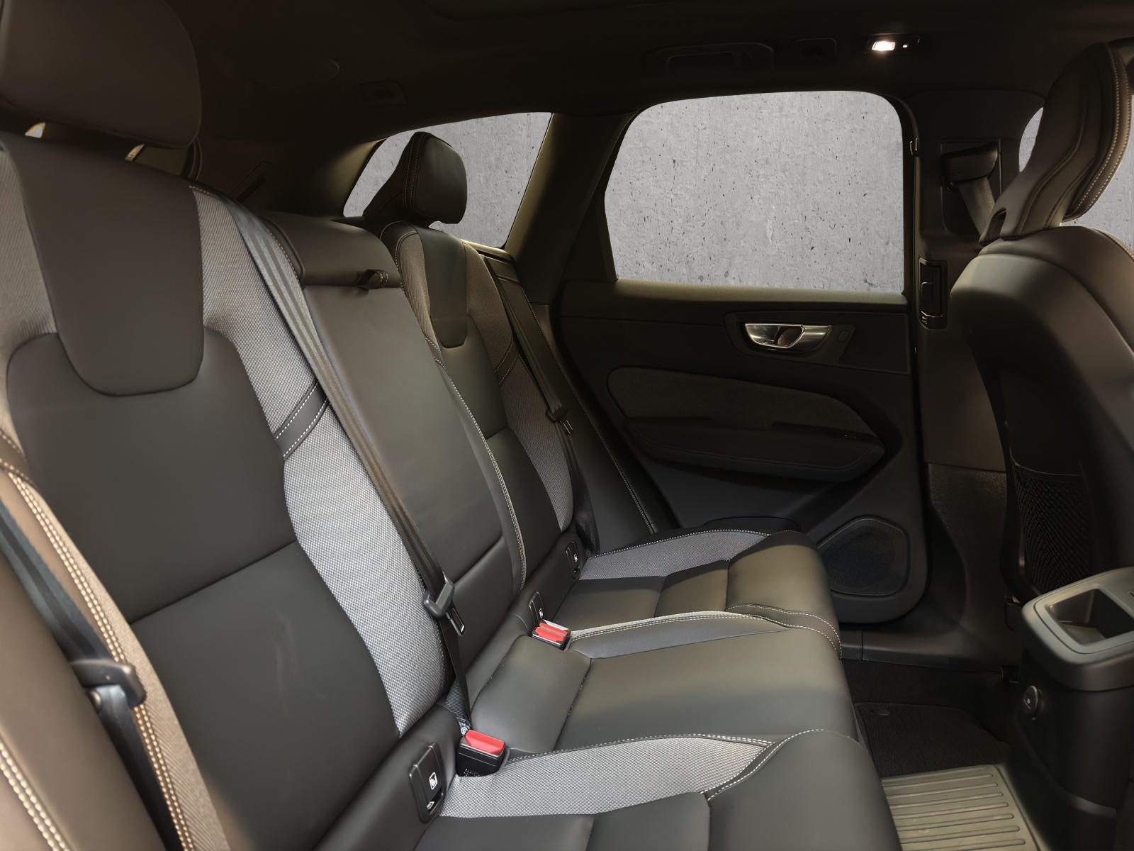 Image VOLVO XC60 XC60 2.0 T6 TE Black Edition eAWD