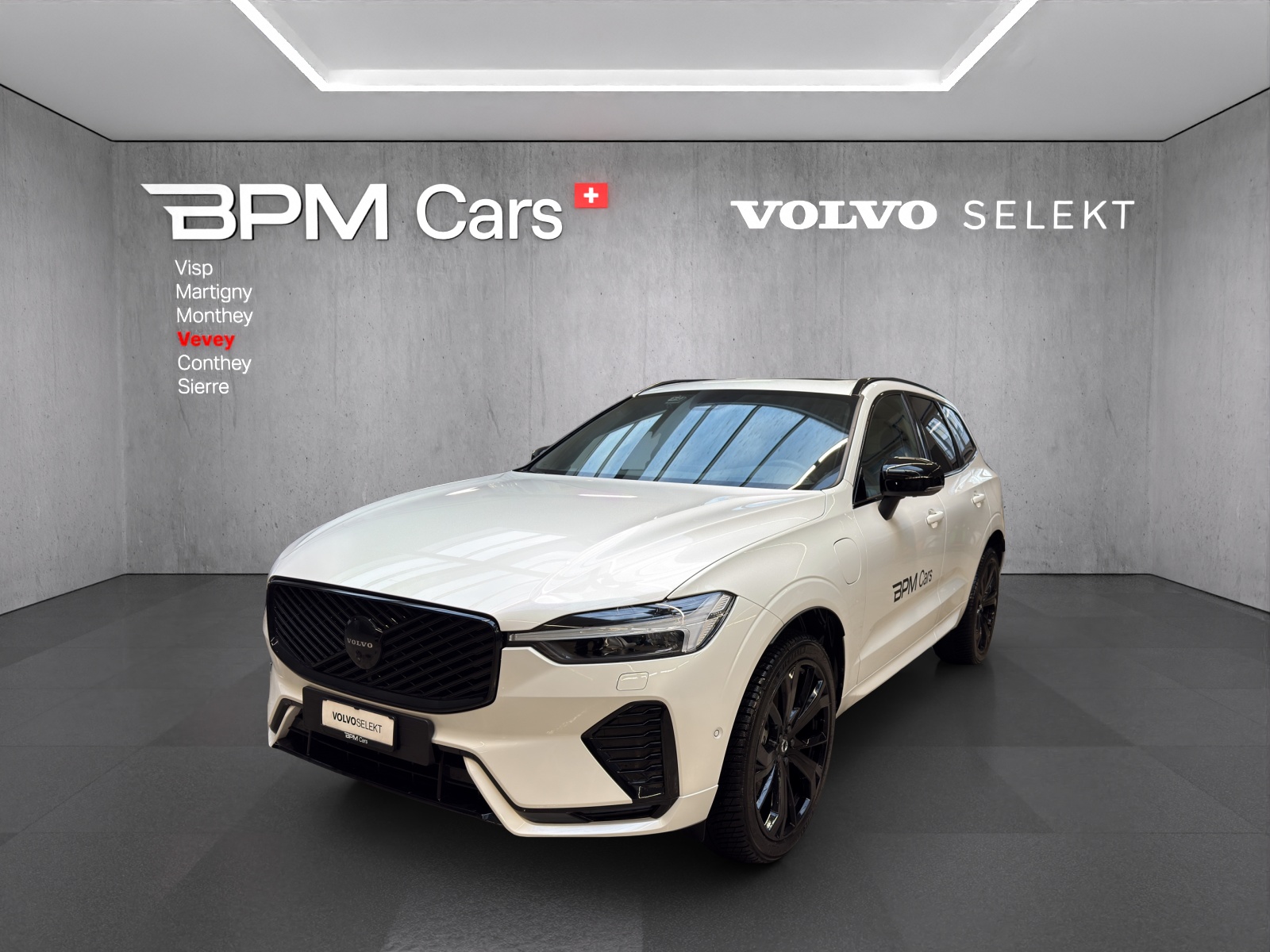 Photo VOLVO XC60 XC60 2.0 T6 TE Black Edition eAWD