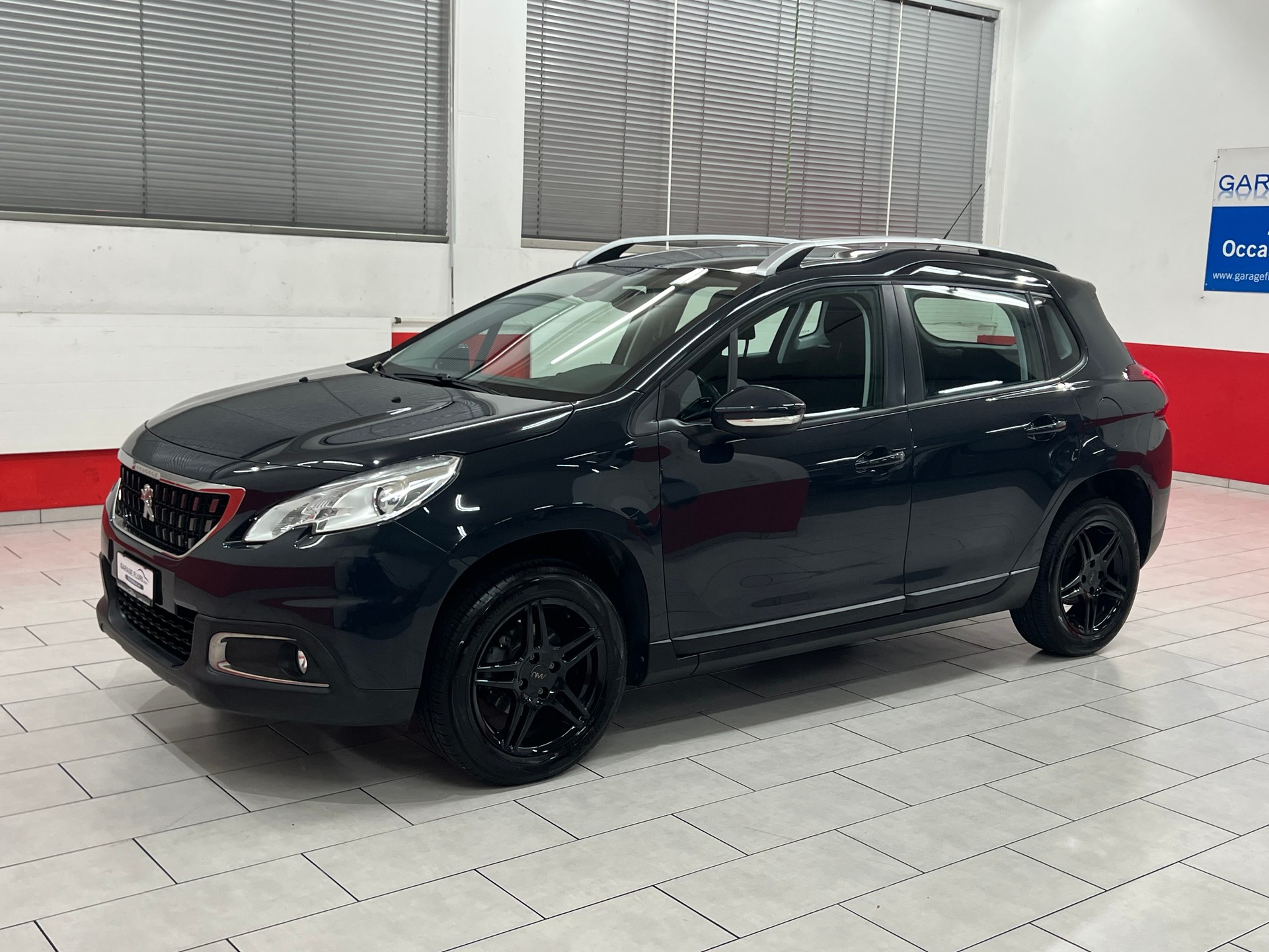 PEUGEOT 2008 1.2 PureTech Active