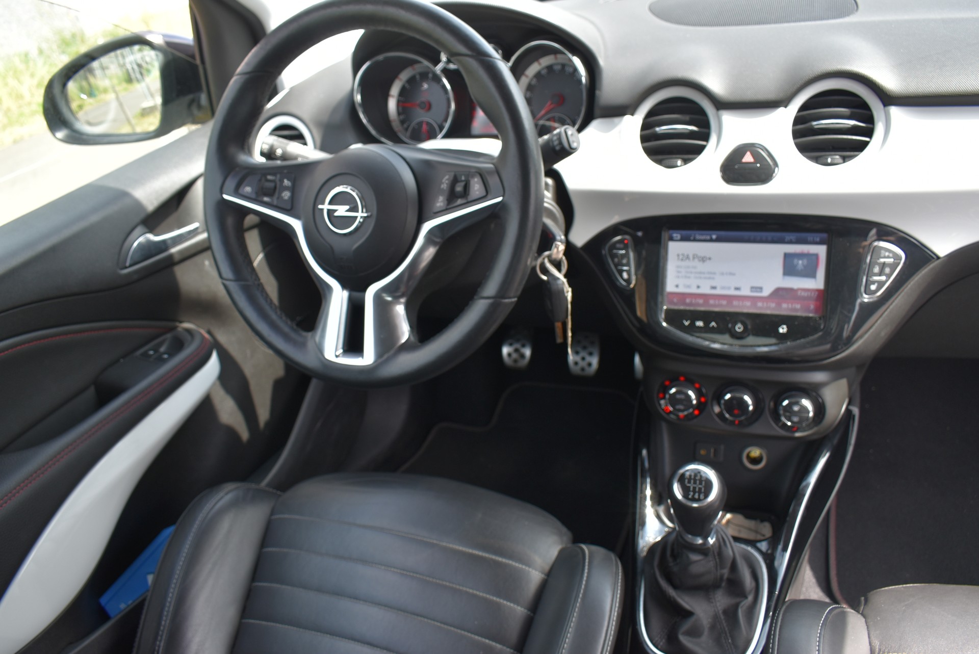 OPEL Adam 1.4 Turbo S-image-12