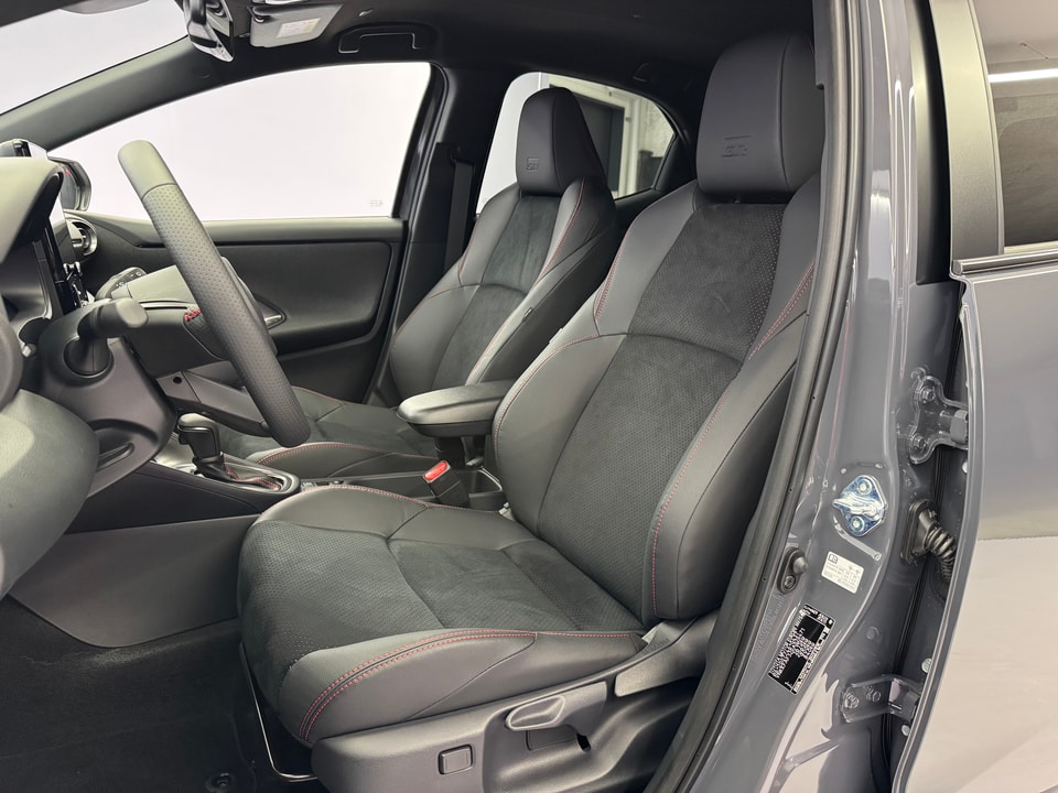 Yaris Hybrid 1.5 GR Sport