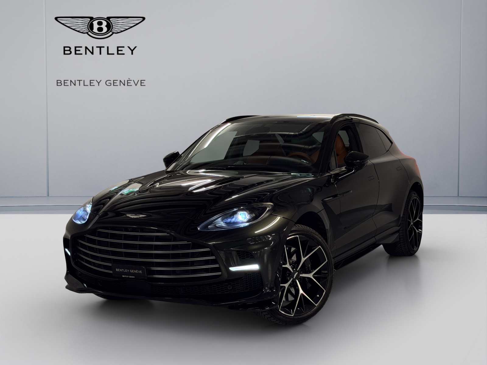 Photo ASTON-MARTIN DBX DBX 707 4.0 V8 - New Model