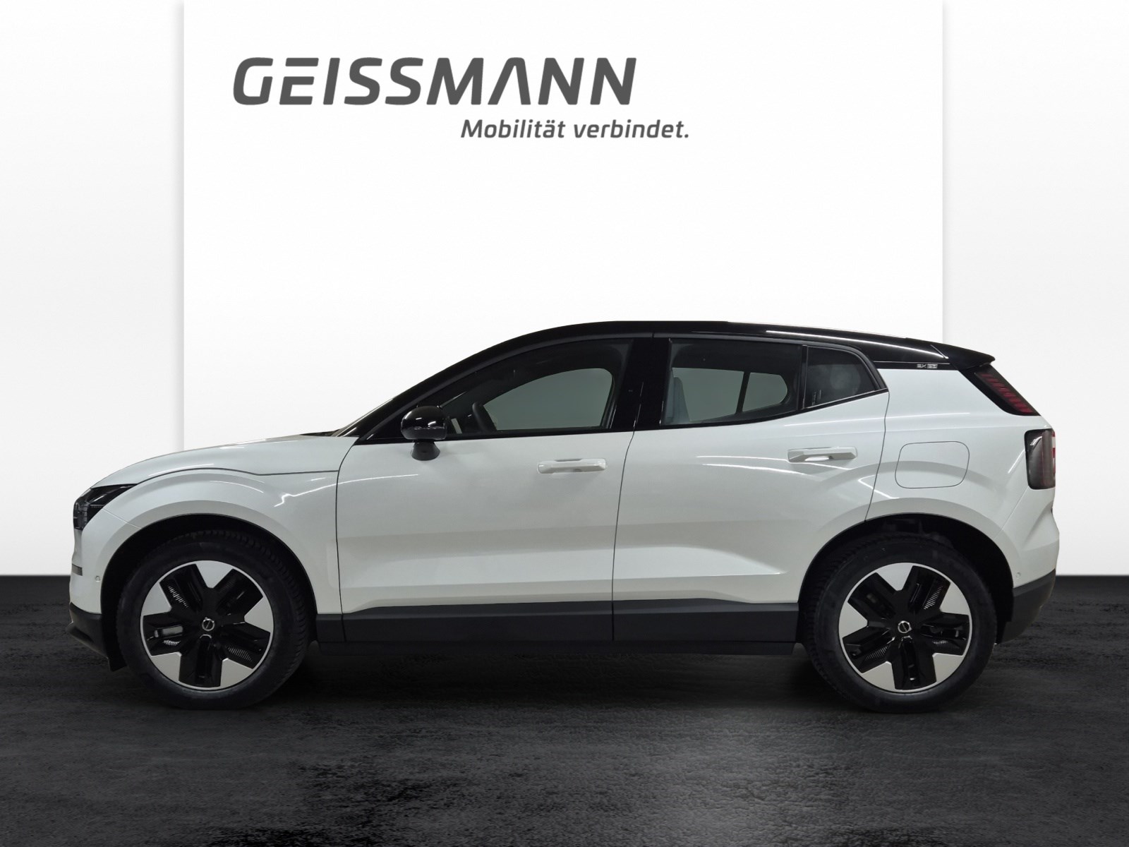 VOLVO EX 30 E60 Twin Ultra Performance AWD-showroom-element-2