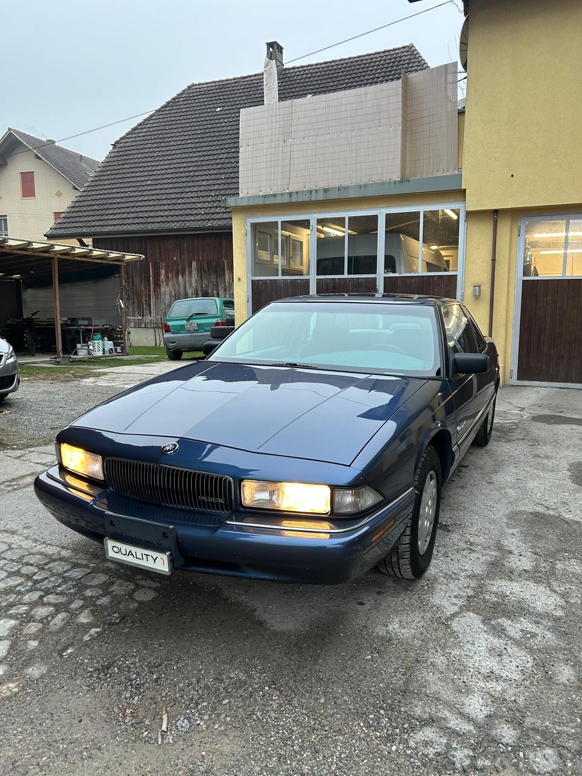 BUICK Regal 3.8 V6 Custom