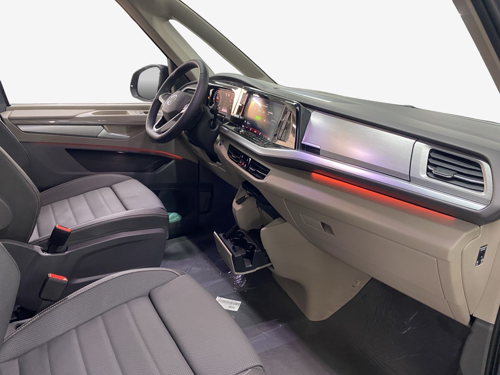 VW MULTIVAN Multivan 1.5 eHybrid Style Liberty Lang DSG-image-13