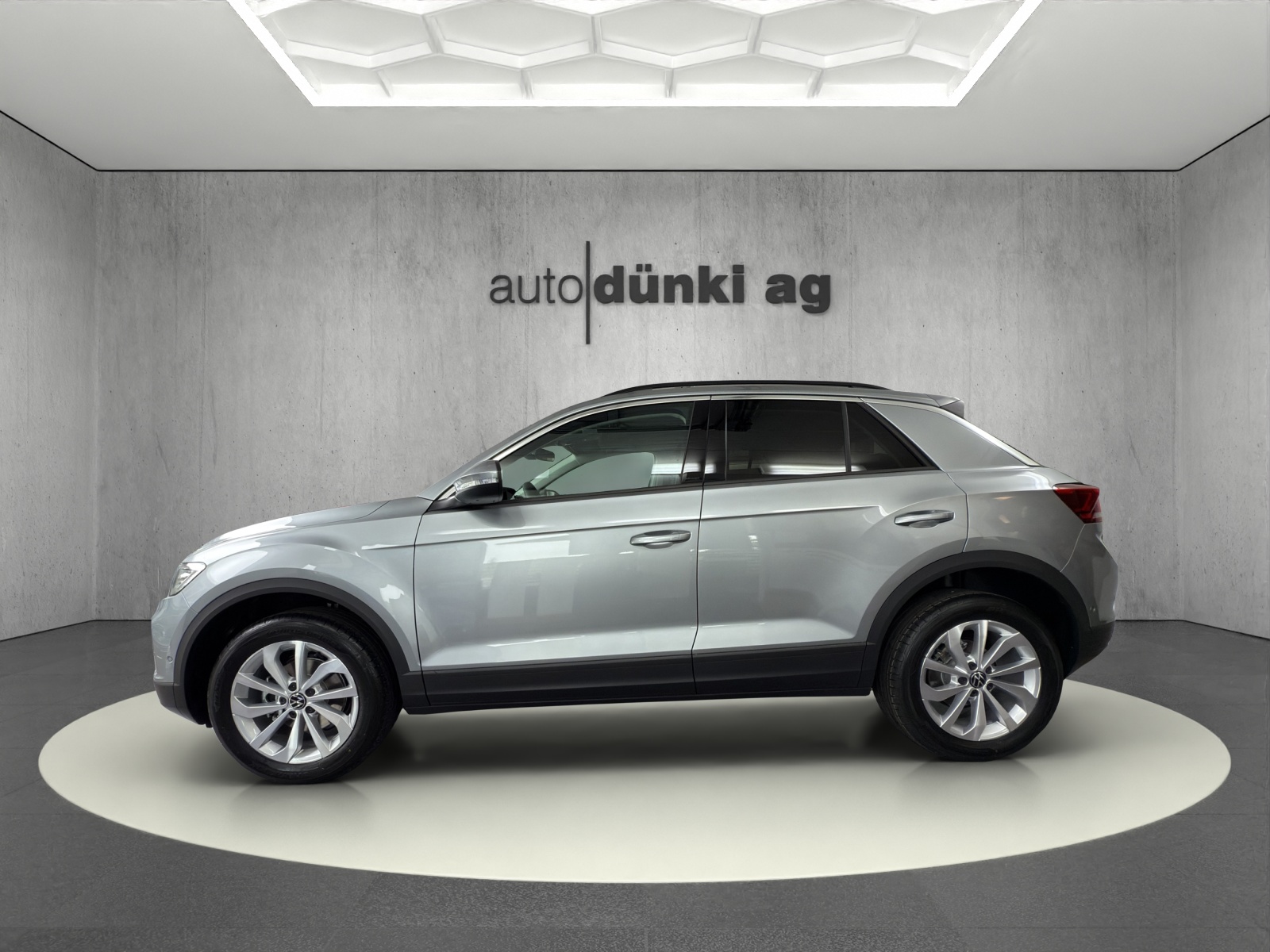 VW T-Roc 1.5 TSI EVO Life United DSG-image-1