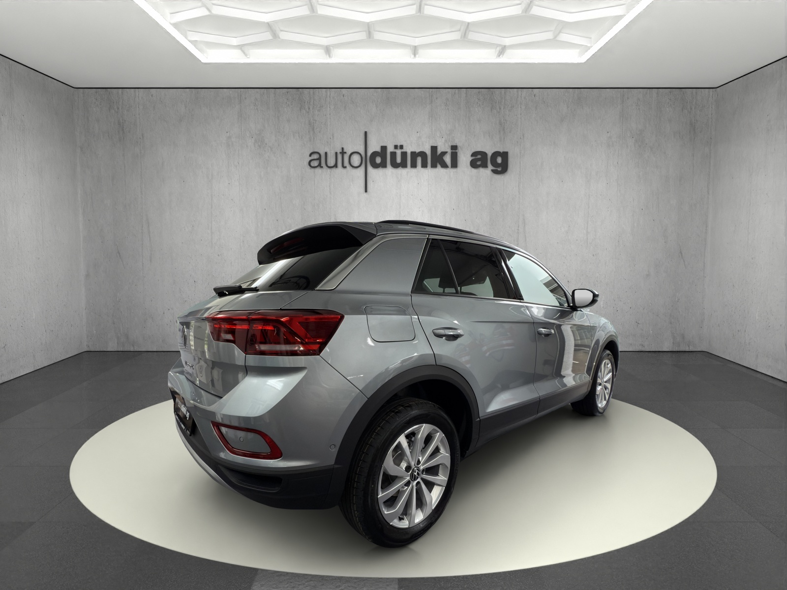 VW T-Roc 1.5 TSI EVO Life United DSG-image-3