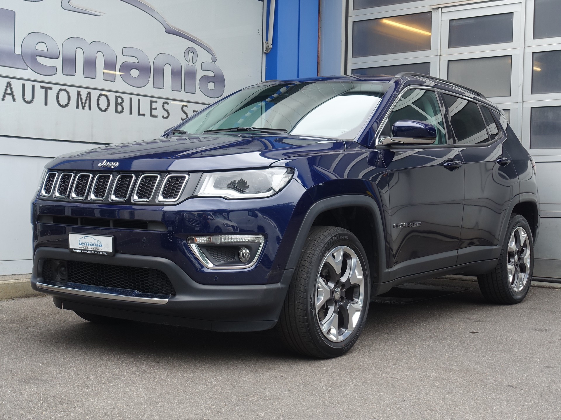 JEEP Compass 1.4 Turbo Limited AWD 9ATX-showroom-element-1