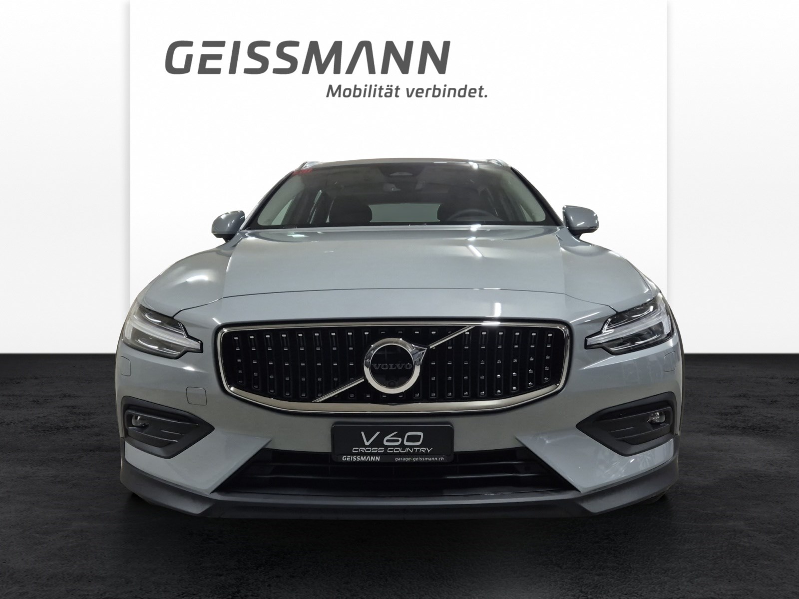 VOLVO V60 Cross Country 2.0 B5 Ultimate AWD-image-6