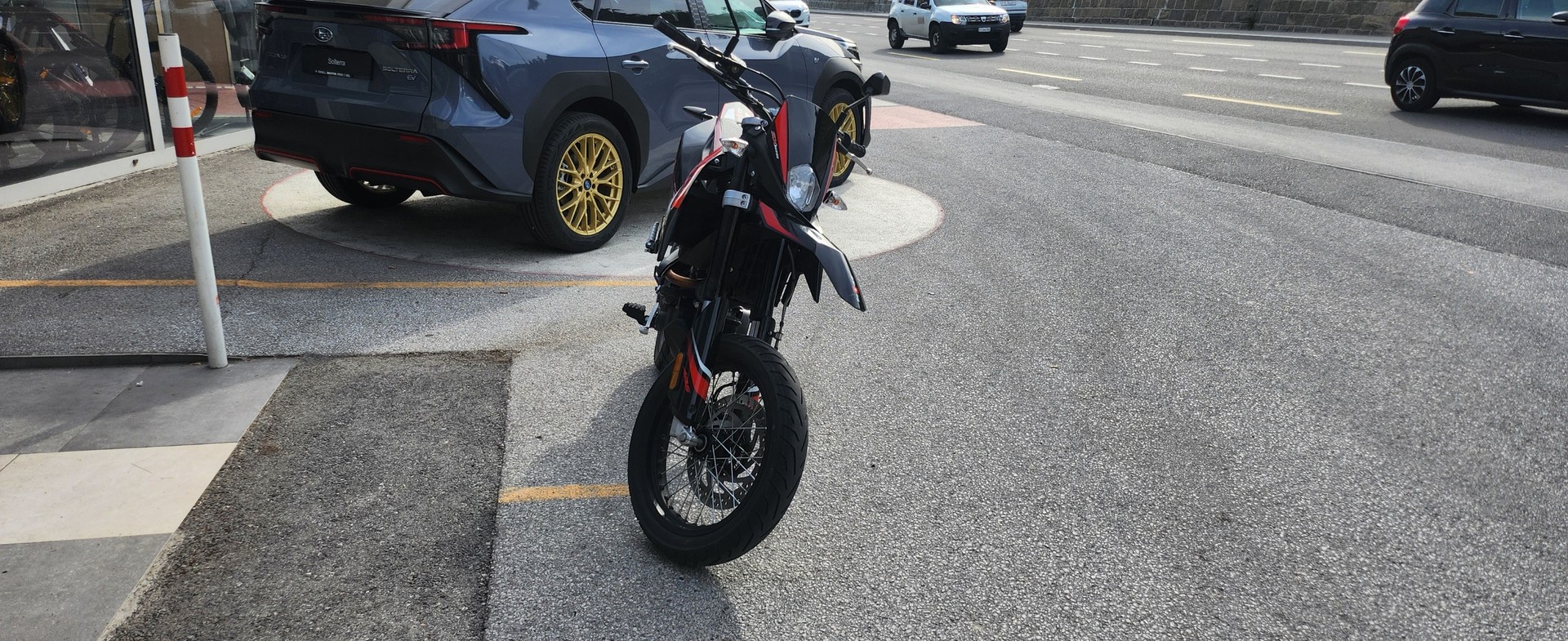 APRILIA SX 125-showroom-element-3