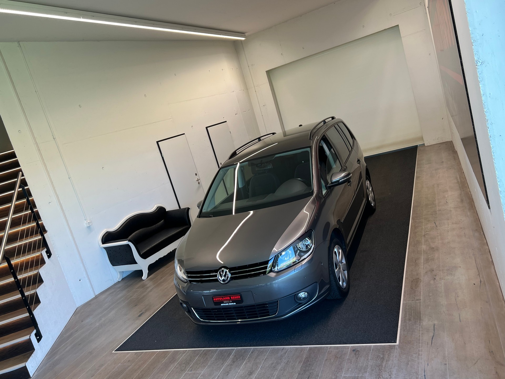VW Touran 1.4 TSI Comfortline-showroom-element-3