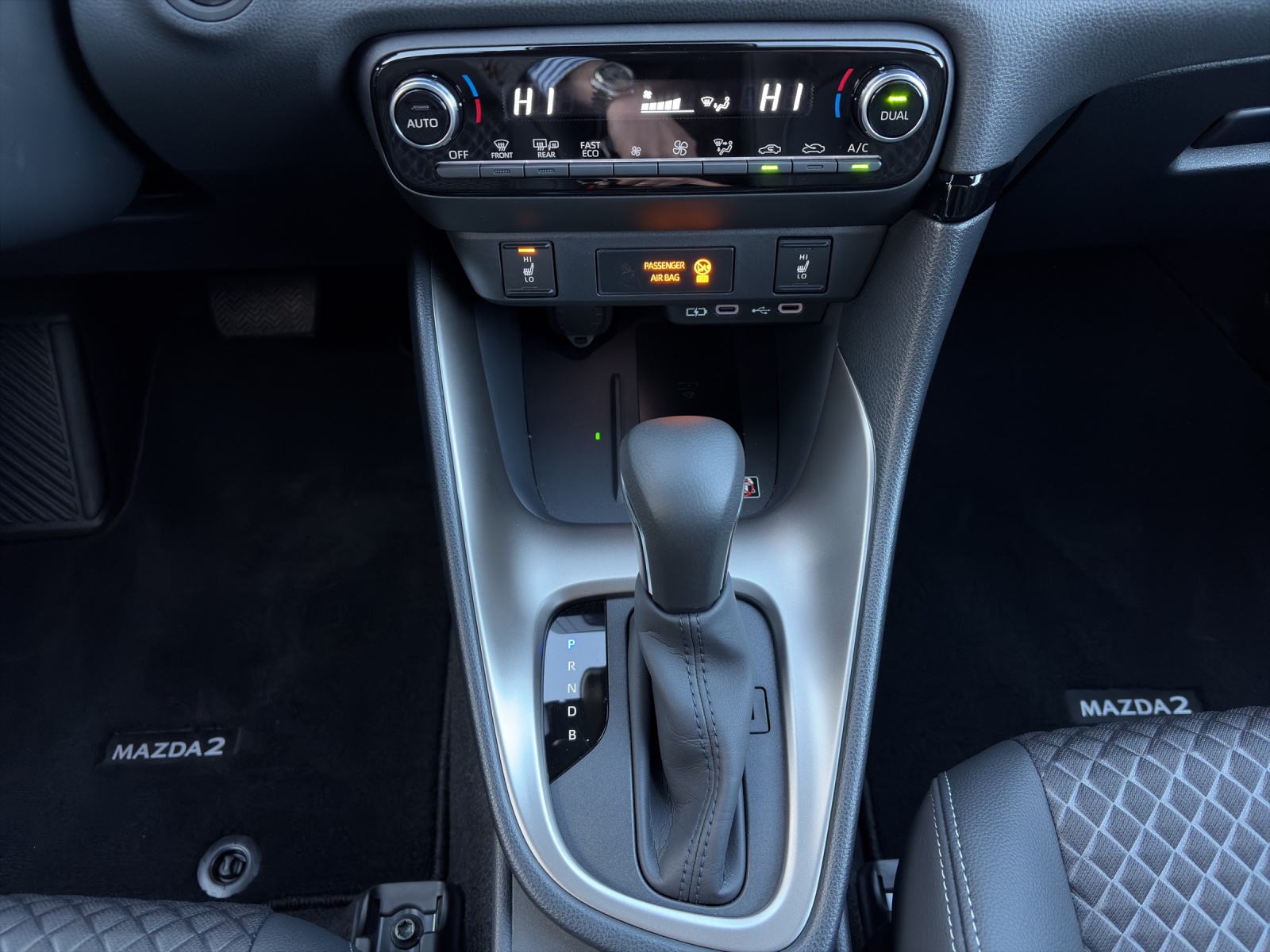 Image MAZDA 2 2 Hybrid Homura