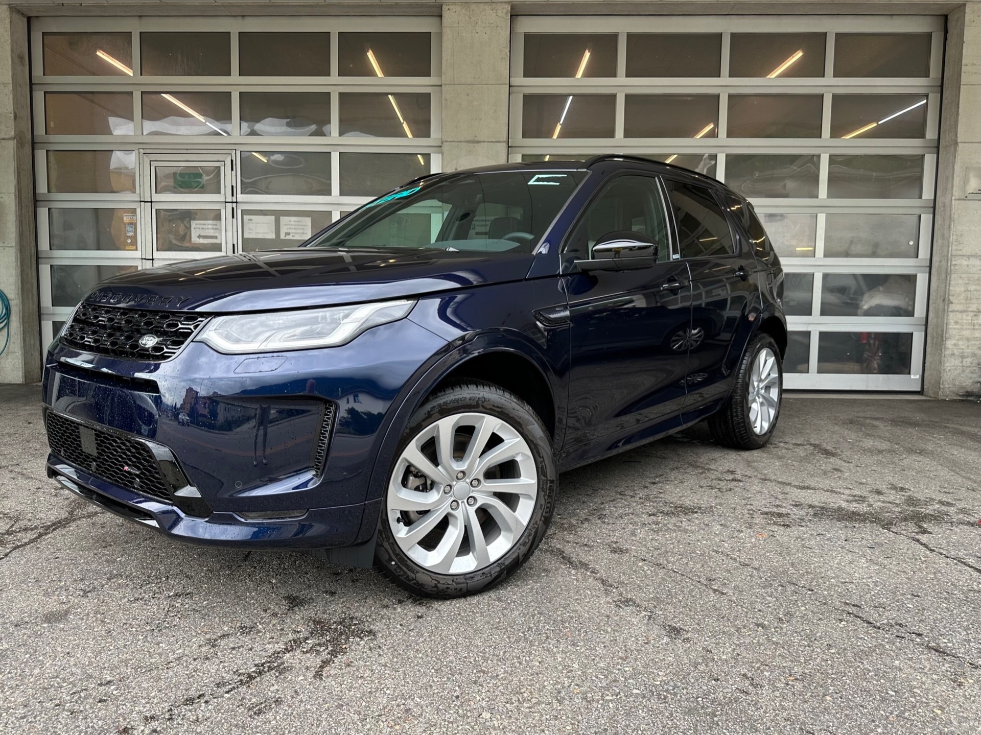 LAND ROVER Discovery Sport R Dyn P300e 1.5 PHEV S AT8