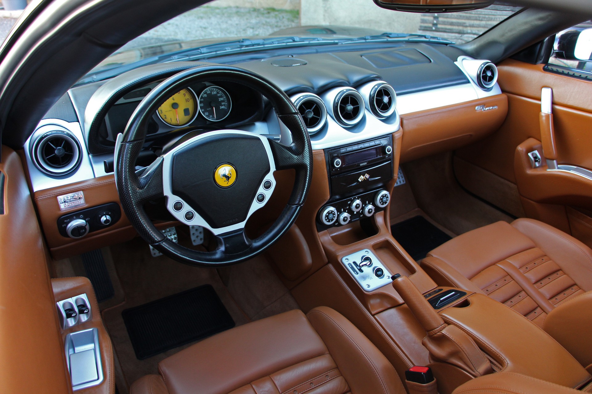 FERRARI 612 Scaglietti-image-6