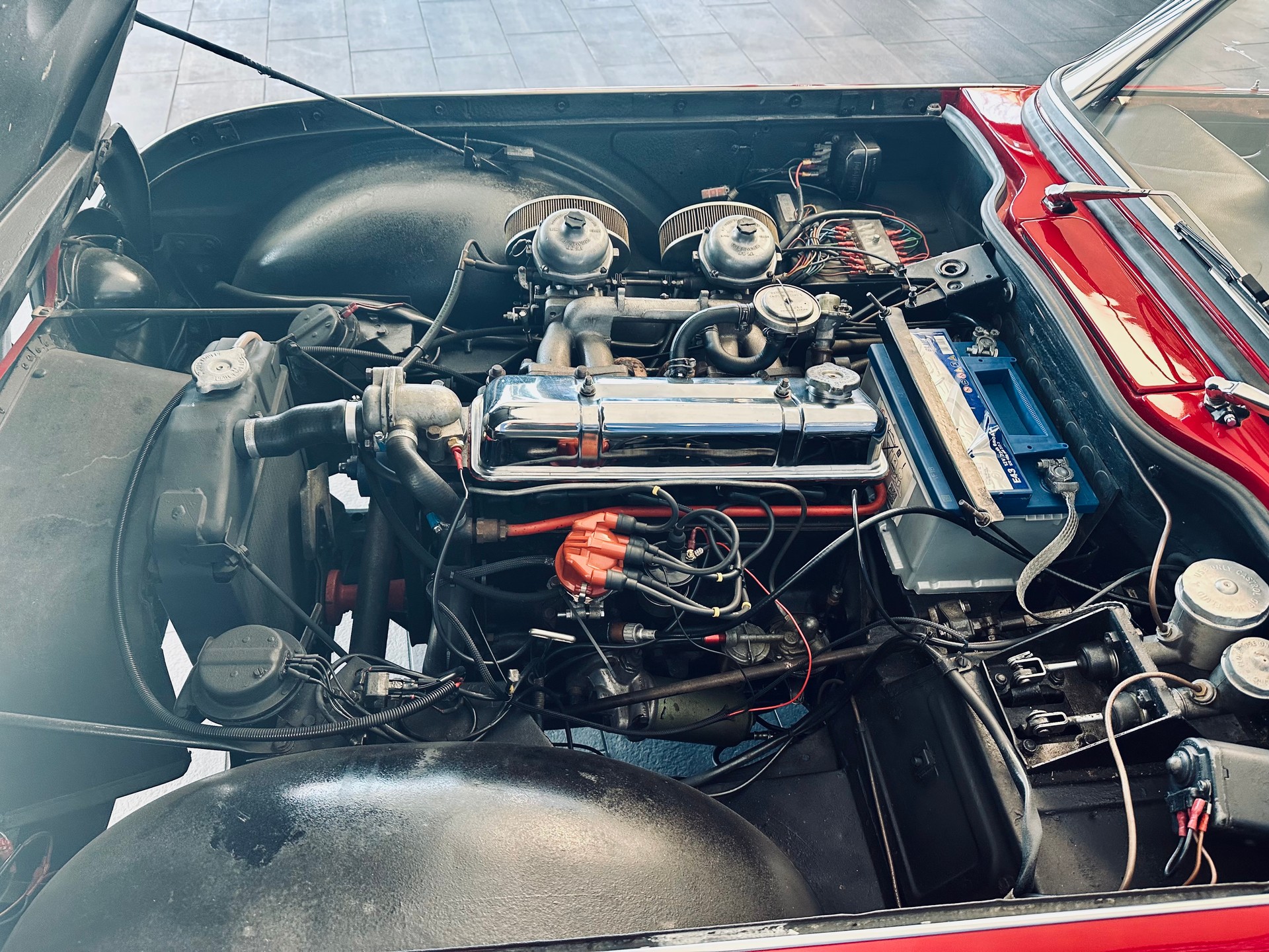 TRIUMPH TR4A  LHD "Overdrive"-image-9