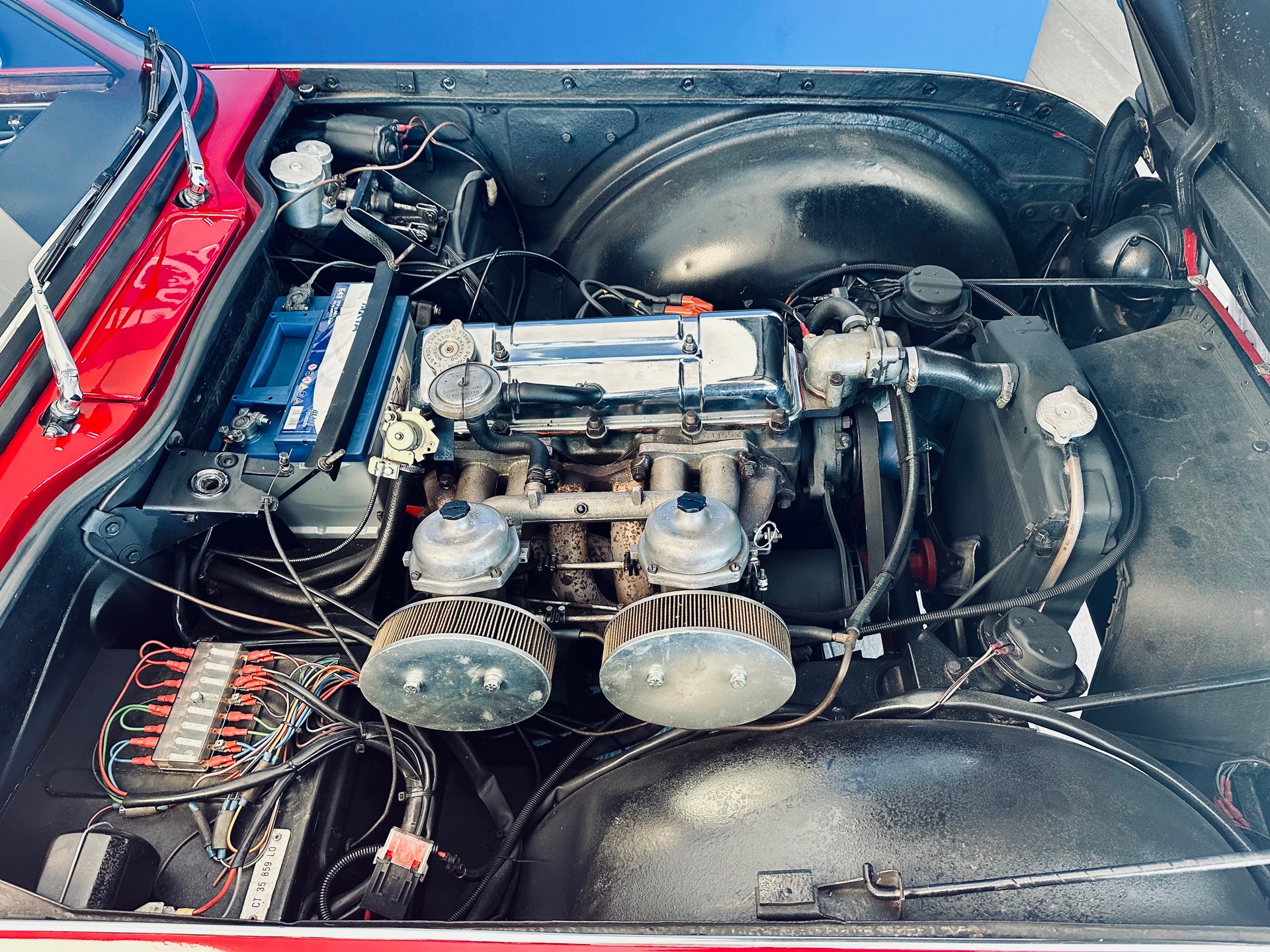 TRIUMPH TR4A  LHD "Overdrive"-image-8