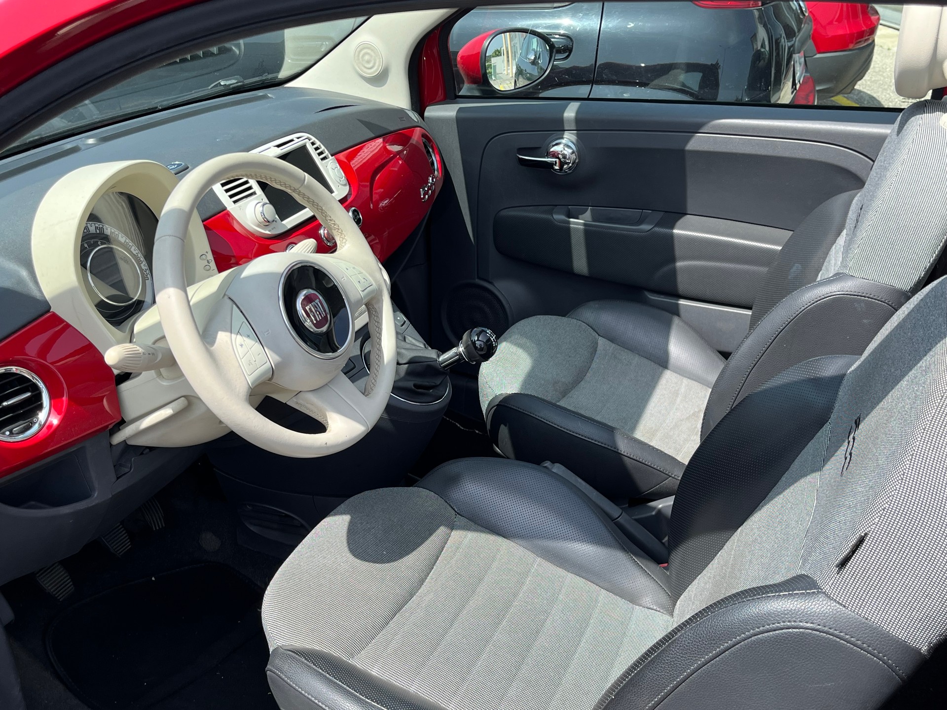 FIAT 500C 1.2 Lounge-image-6